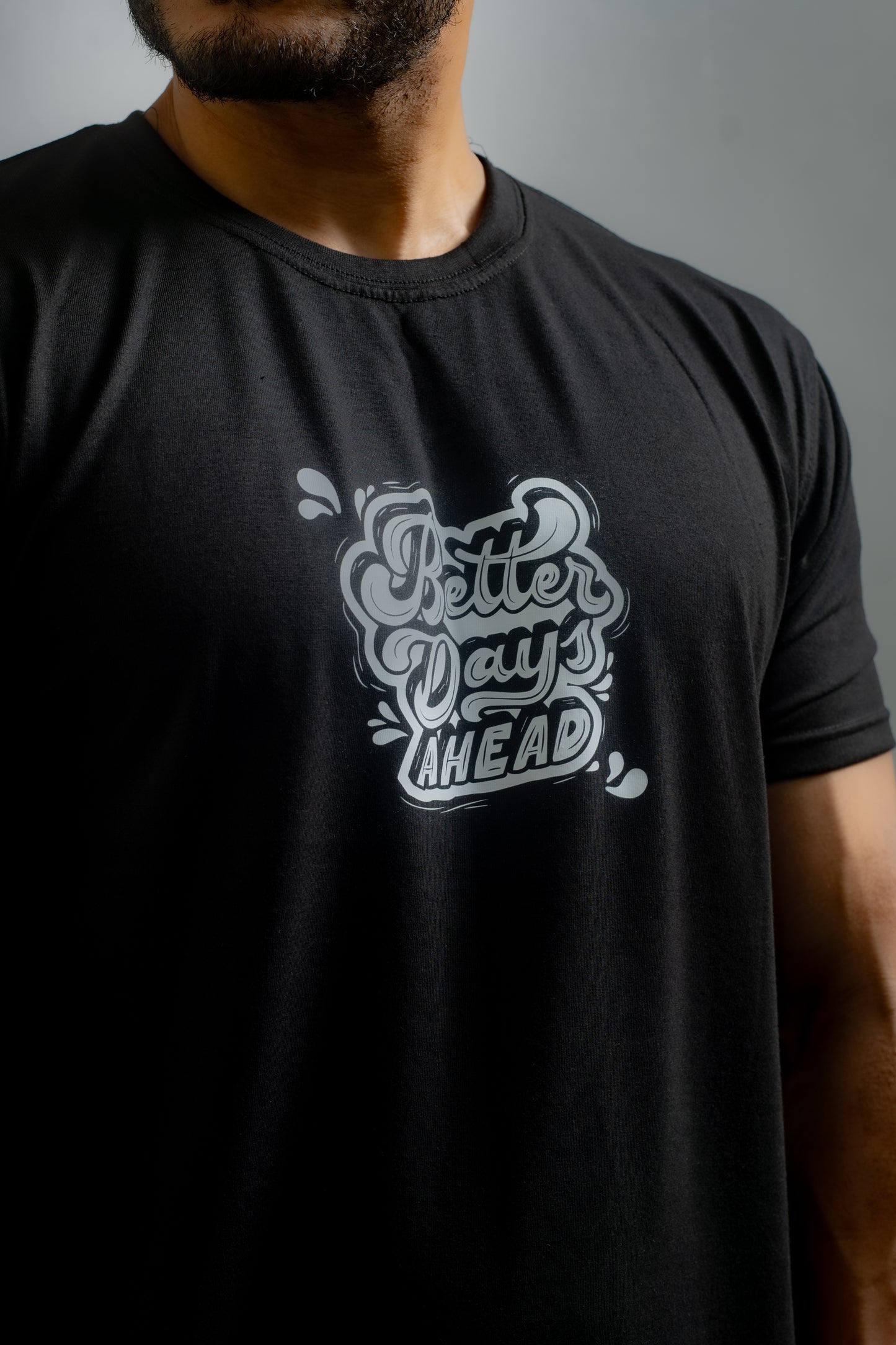 GRAPHIC REGULAR T-SHIRT