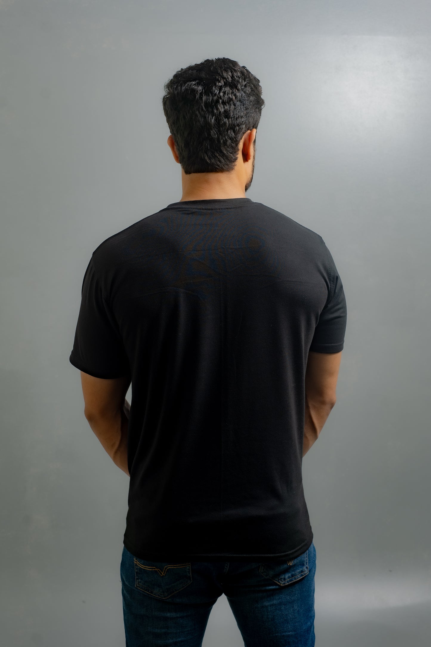 GRAPHIC REGULAR T-SHIRT