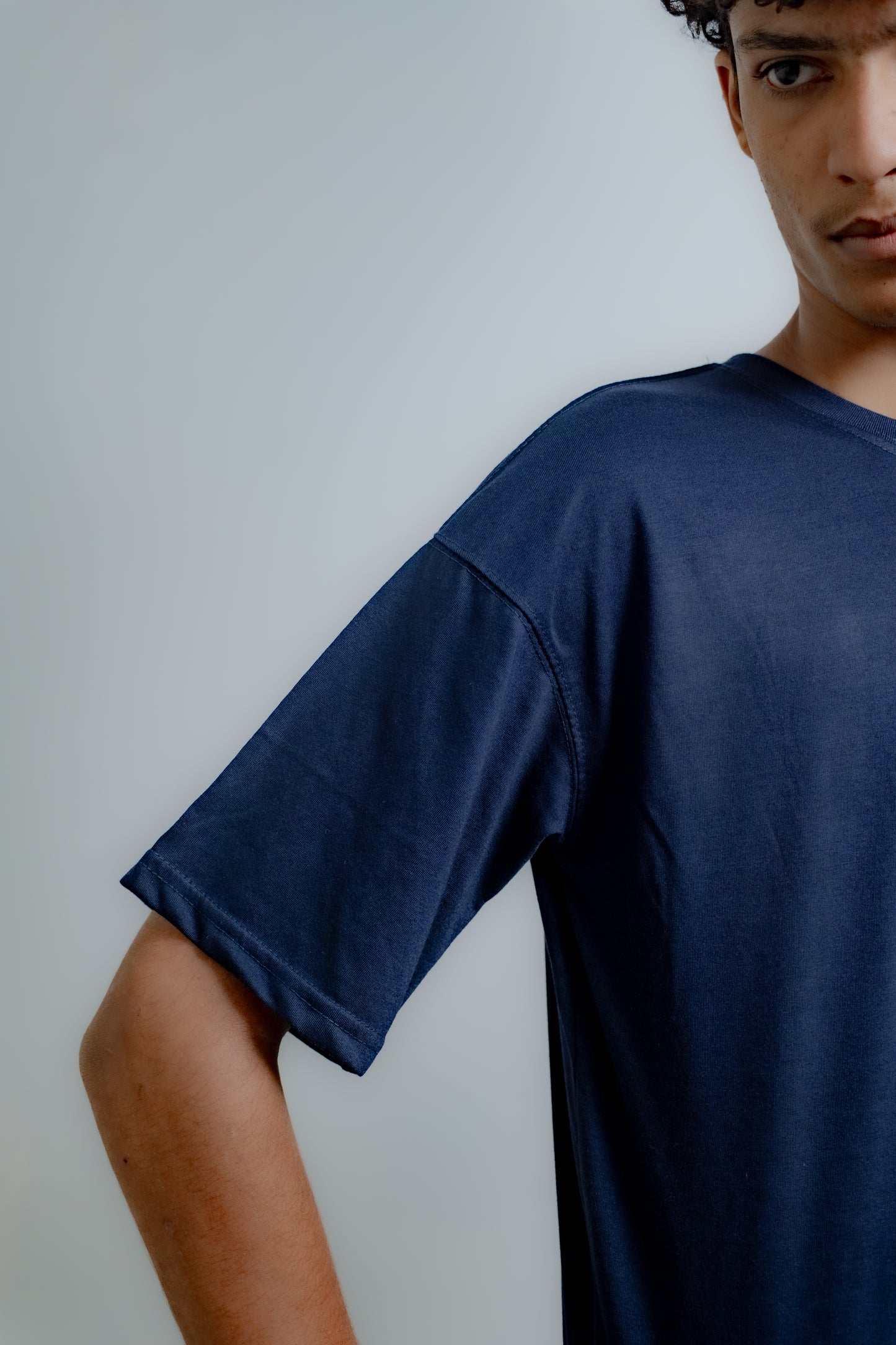 BASIC OVERSIZED T-SHIRT