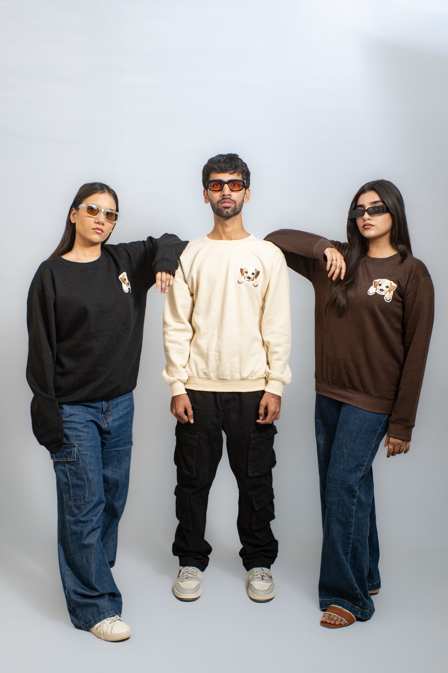 EMBROIDERED WHOOF SWEATSHIRT