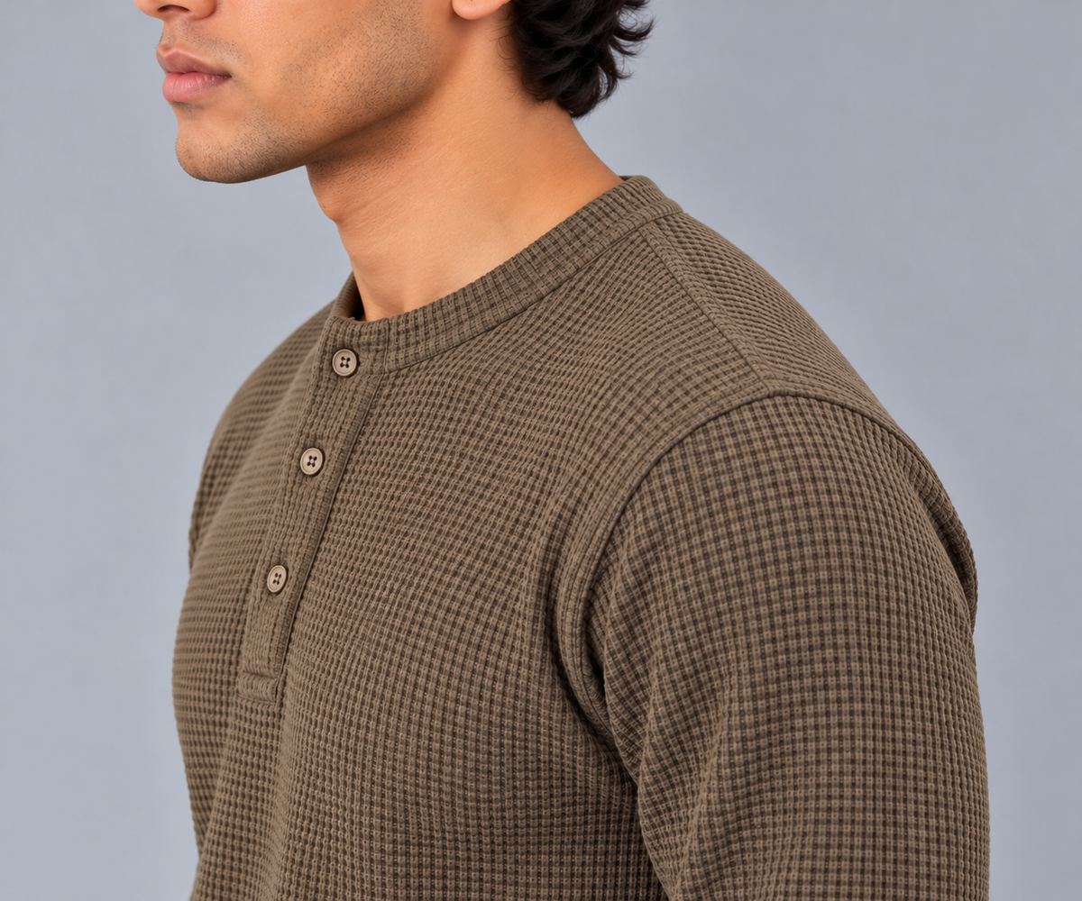 WAFFLE KNIT HENLEY