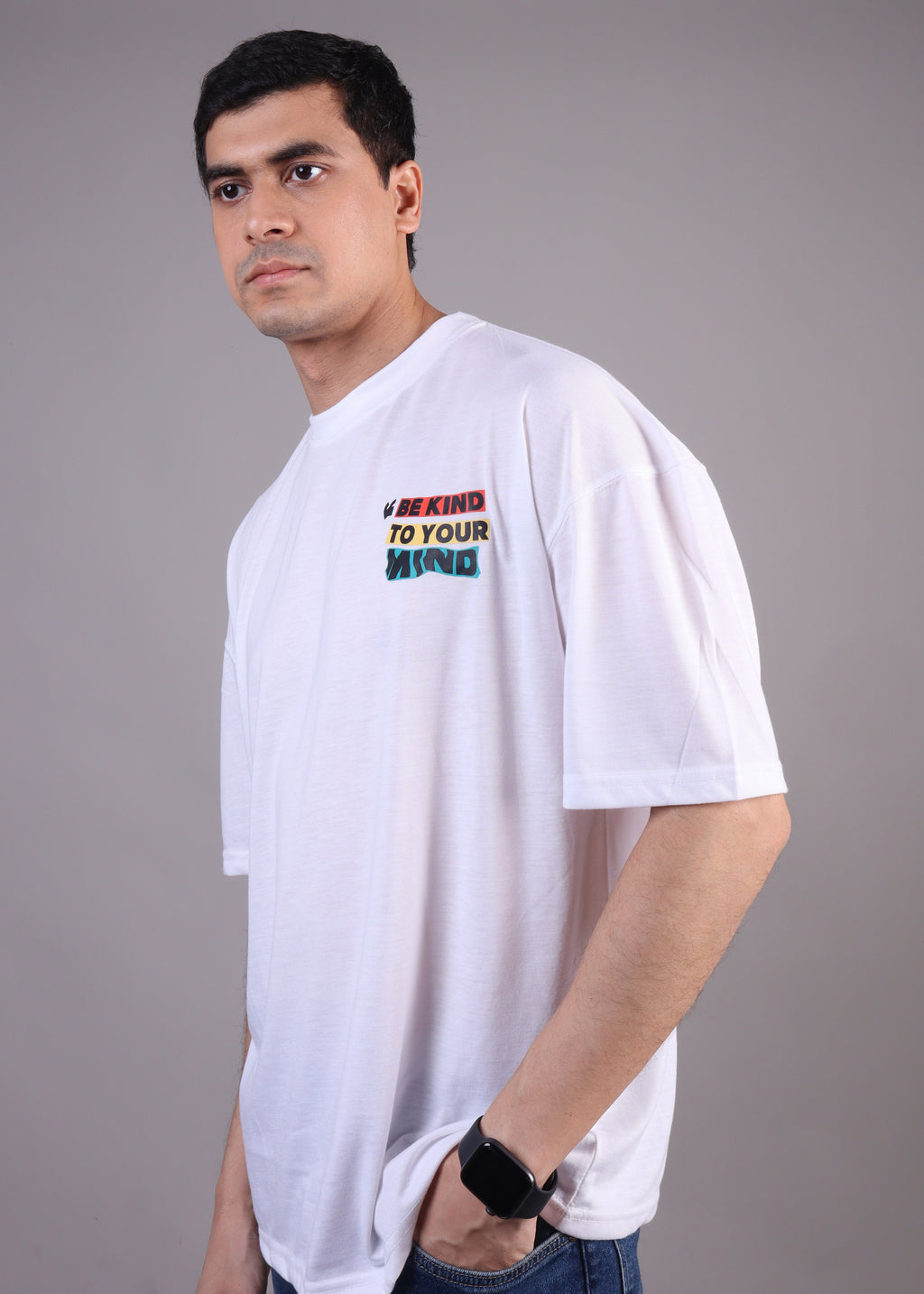 GRAPHIC OVERSIZED T-SHIRT (Be Kind)