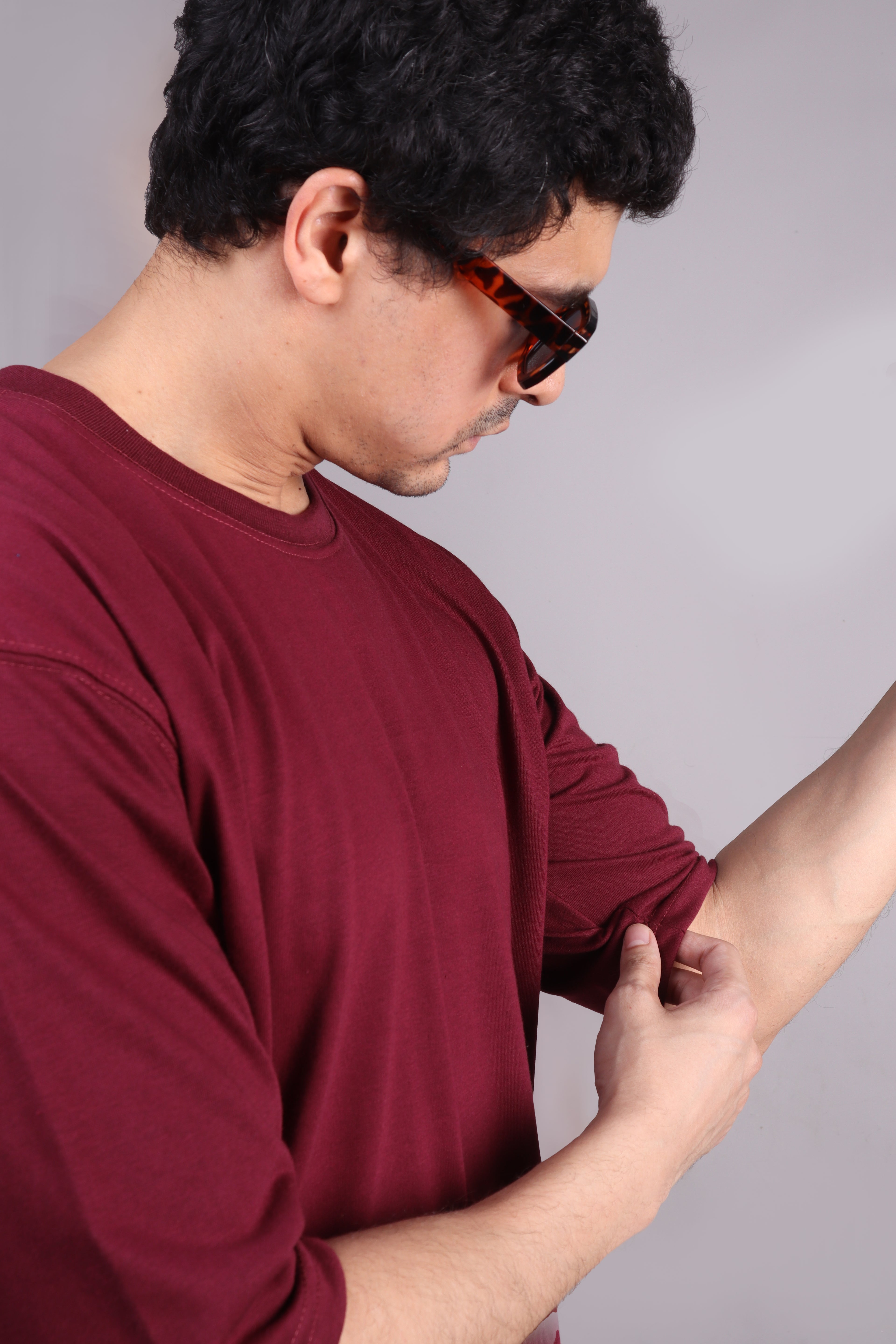 BASIC OVERSIZED T-SHIRT