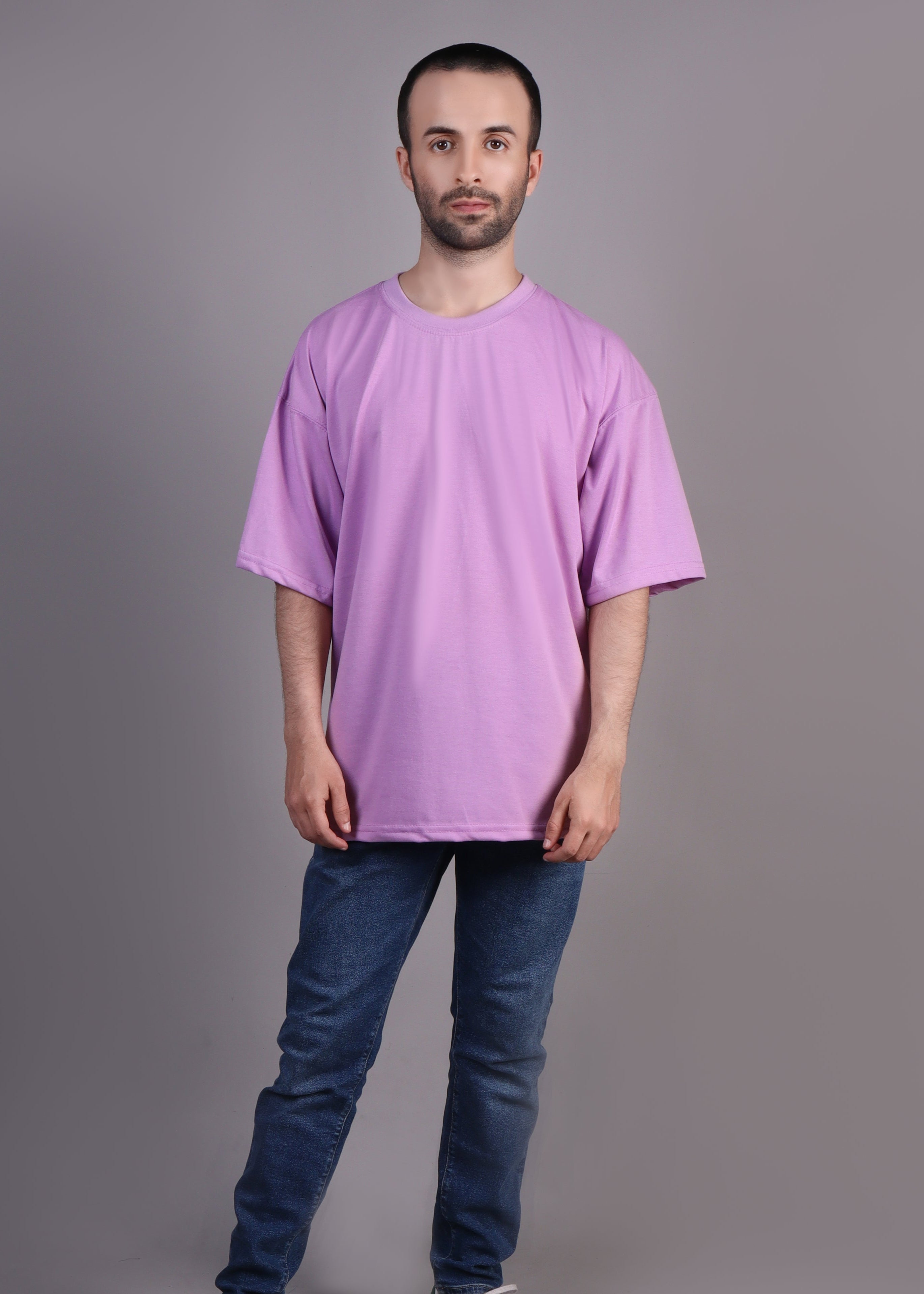 BASIC OVERSIZED T-SHIRT