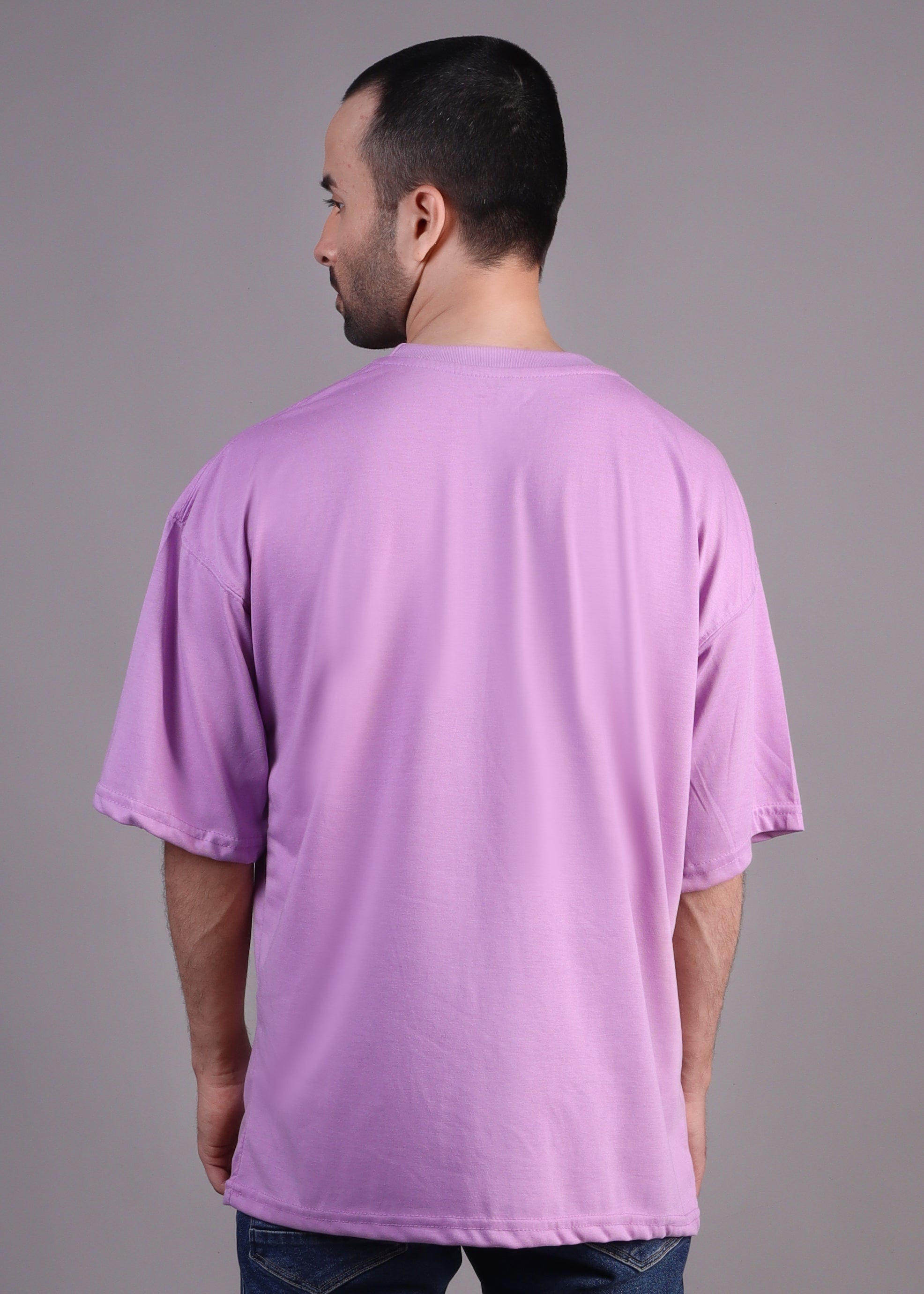 BASIC OVERSIZED T-SHIRT