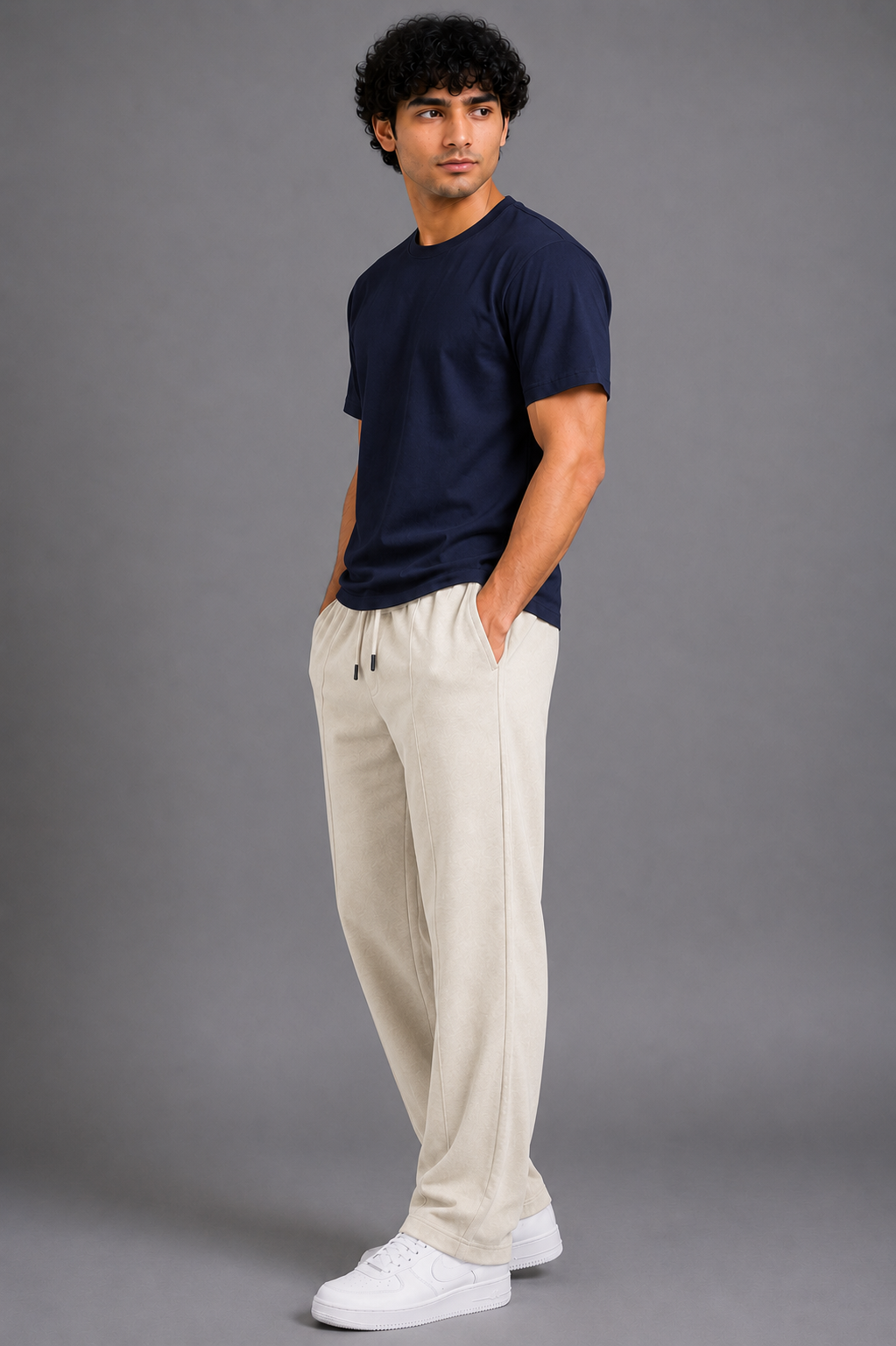 Basic Pleated Trouser