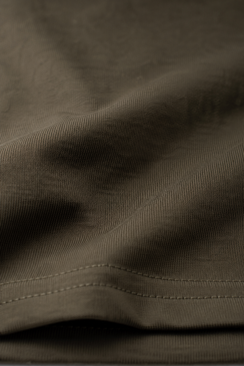 BASIC FULL SLEEVES T-SHIRT