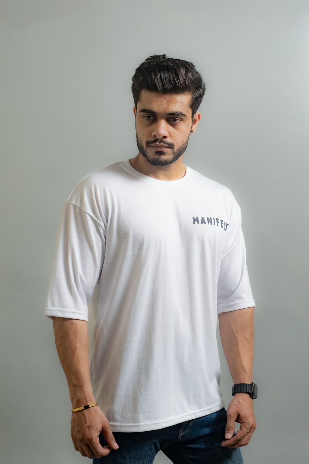 GRAPHIC OVERSIZED T-SHIRT (Manifest)