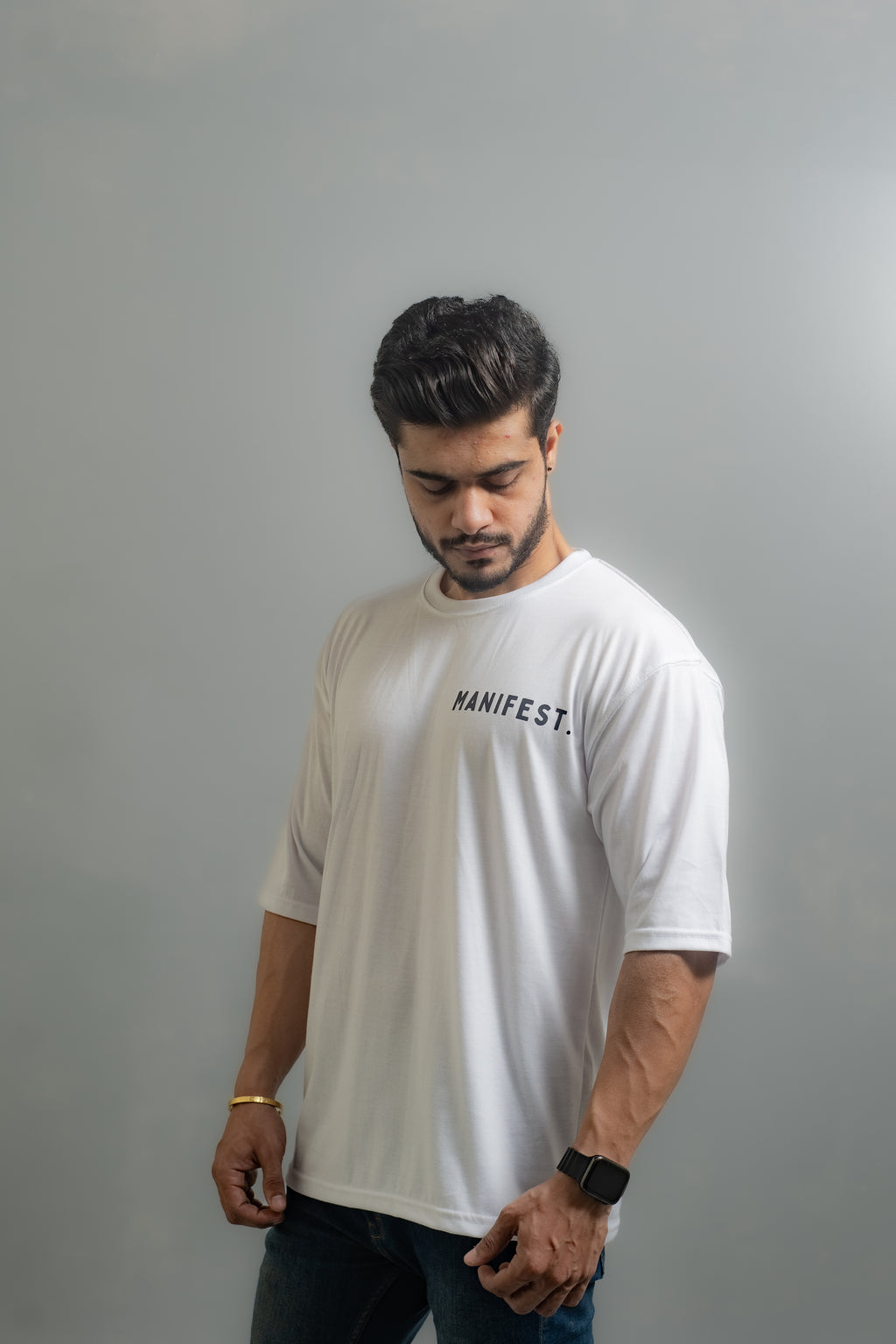 GRAPHIC OVERSIZED T-SHIRT (Manifest)