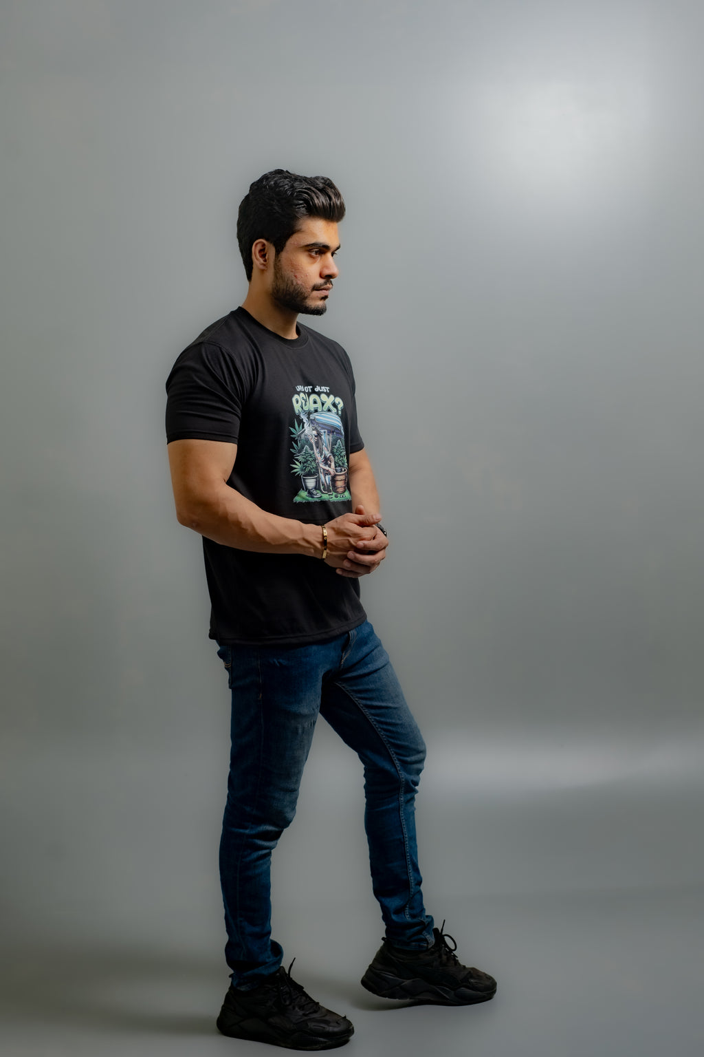 GRAPHIC REGULAR T-SHIRT (Relax)