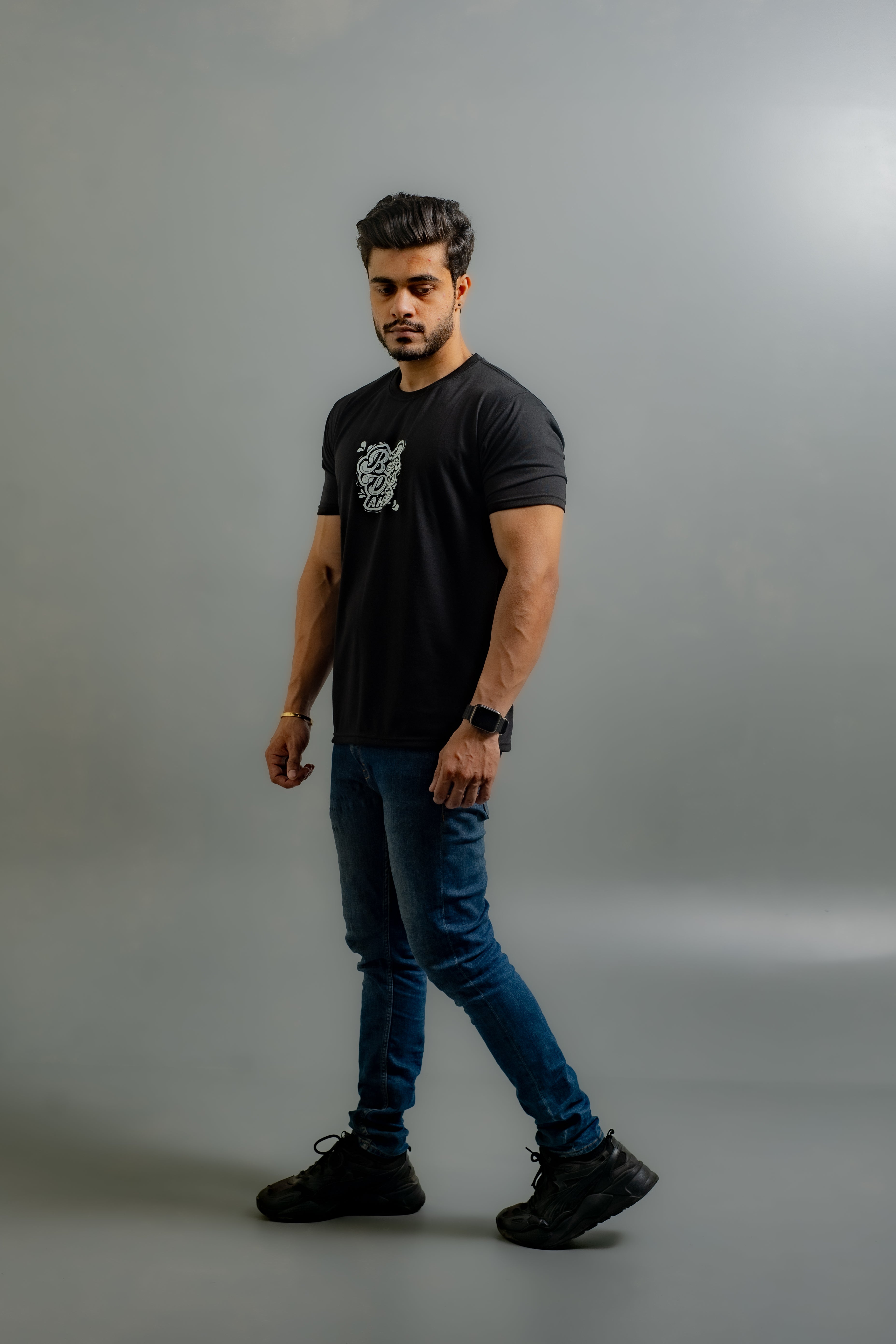 GRAPHIC REGULAR T-SHIRT (Better Days)