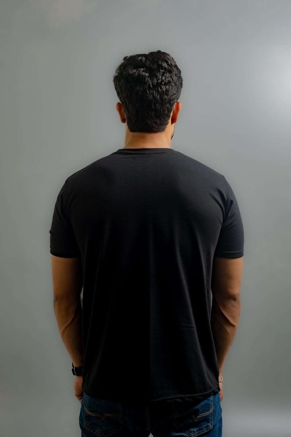 GRAPHIC REGULAR T-SHIRT (Better Days)