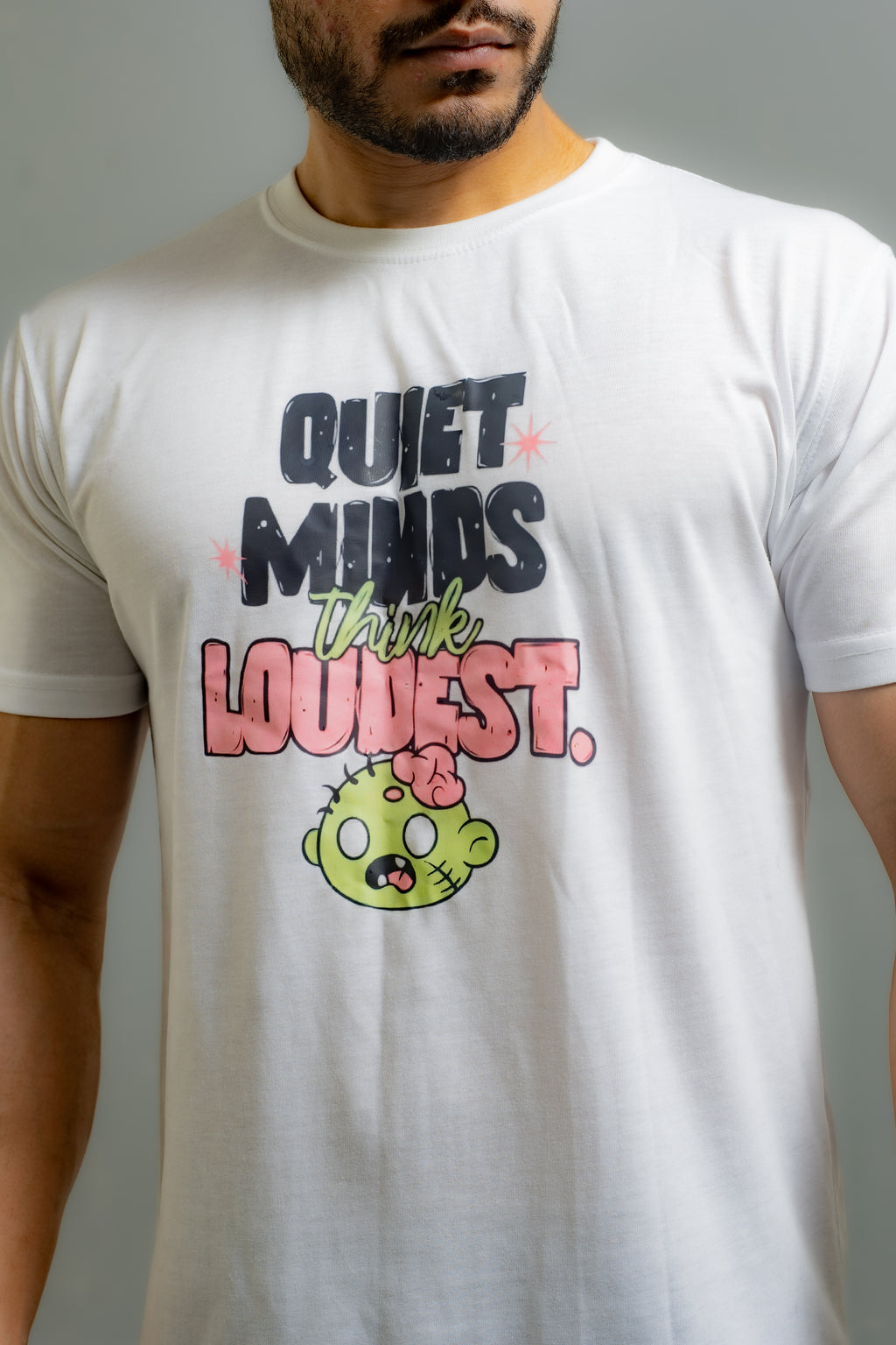 GRAPHIC REGULAR T-SHIRT (Quiet Minds)