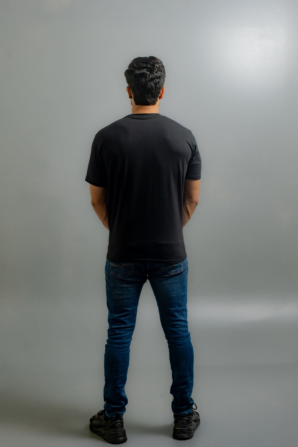 GRAPHIC REGULAR T-SHIRT (Hustle)
