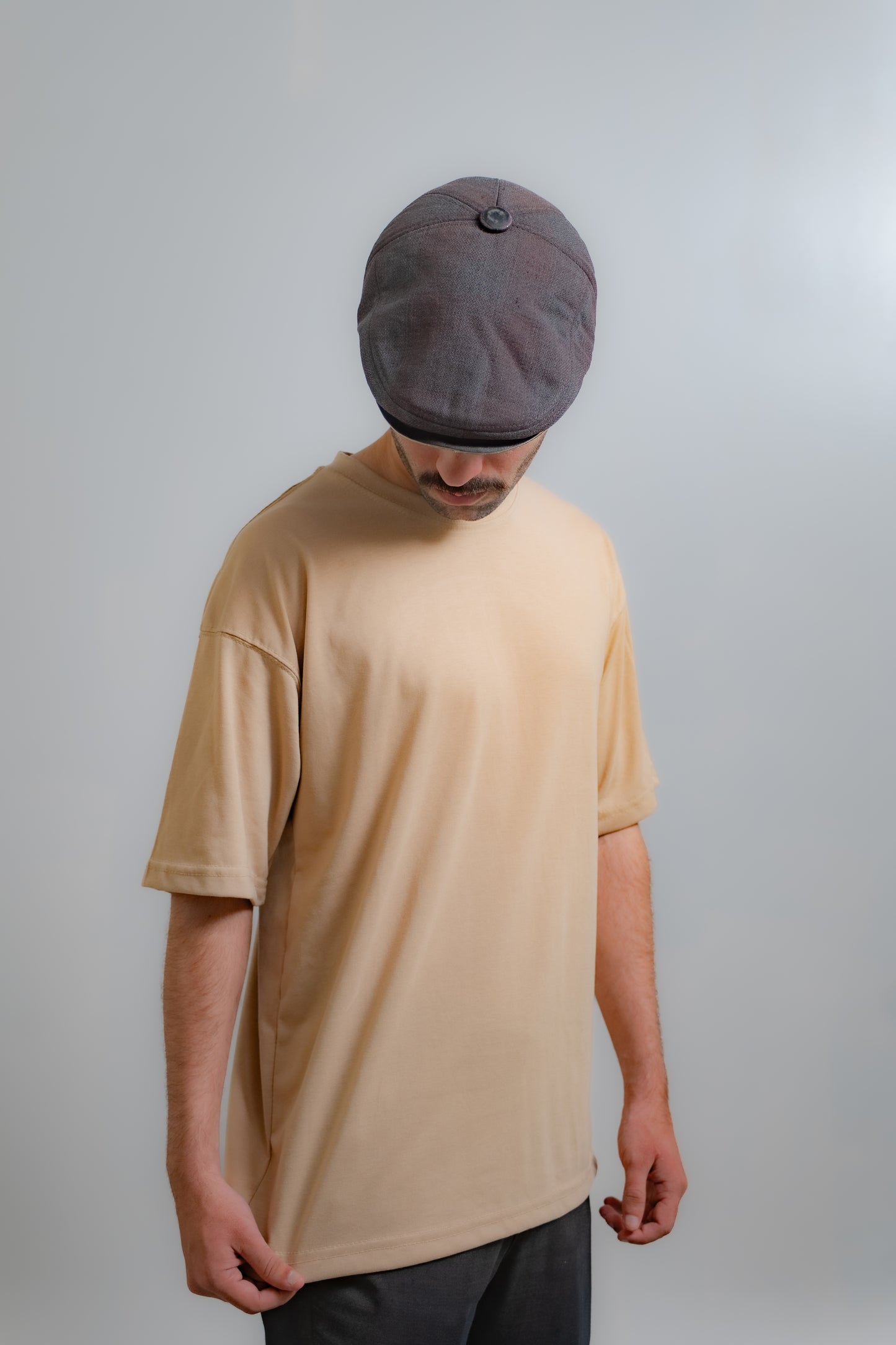 BASIC OVERSIZED T-SHIRT
