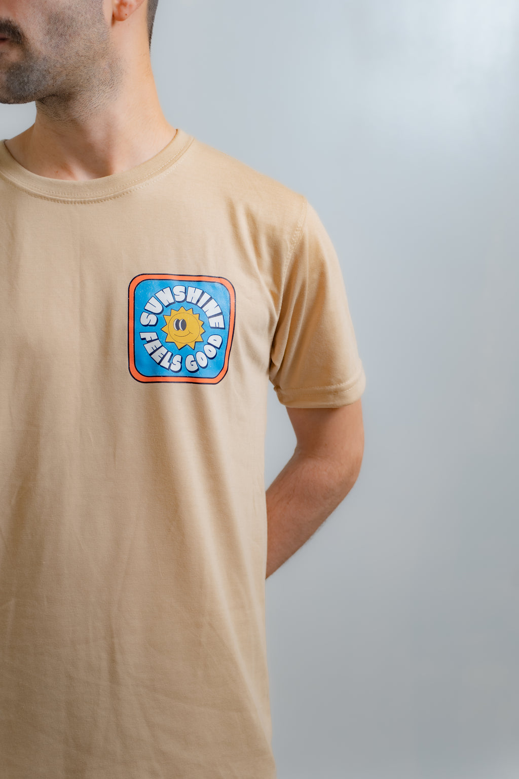 GRAPHIC REGULAR T-SHIRT (Sunshine)