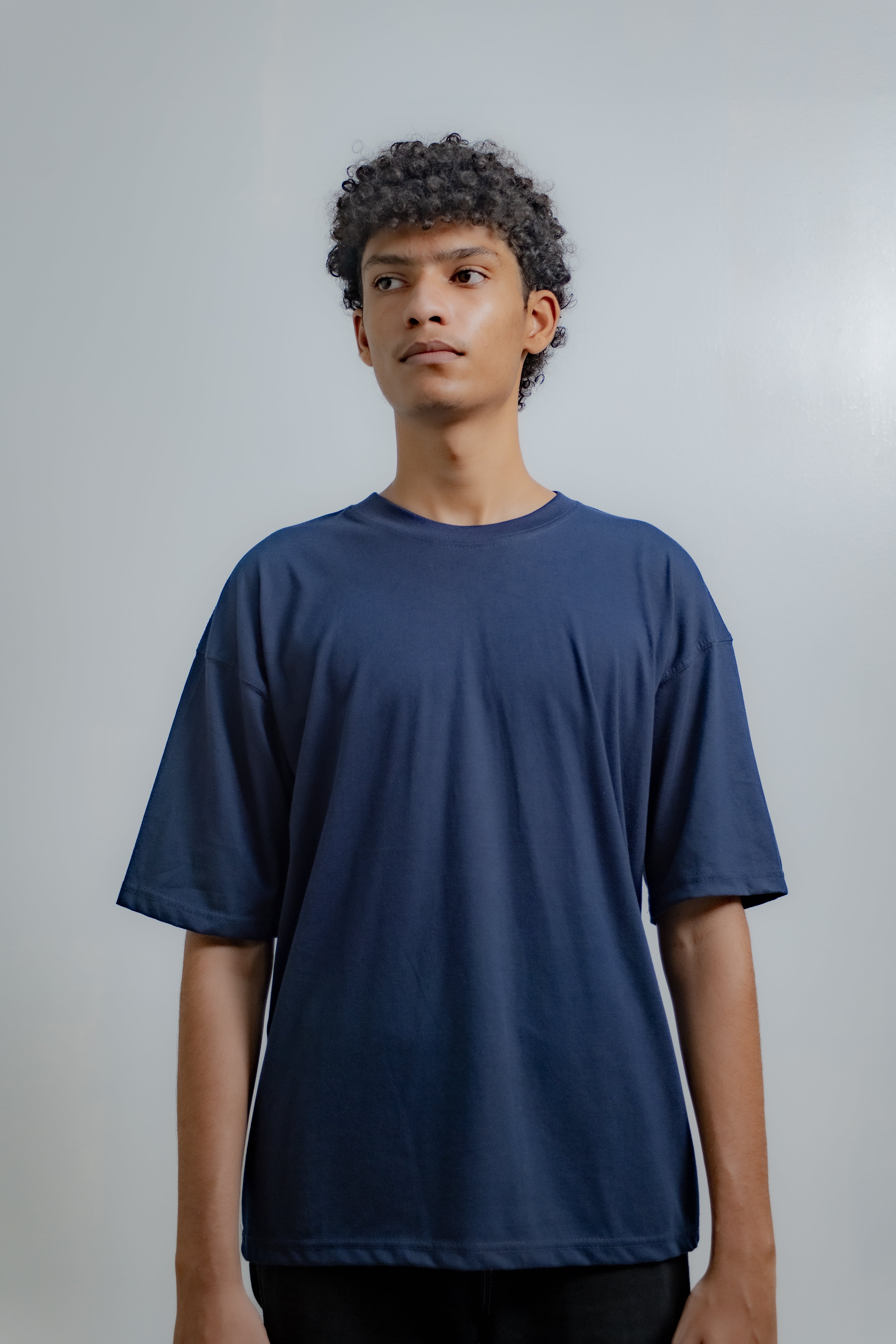 GRAPHIC OVERSIZED T-SHIRT (Ink Drop)