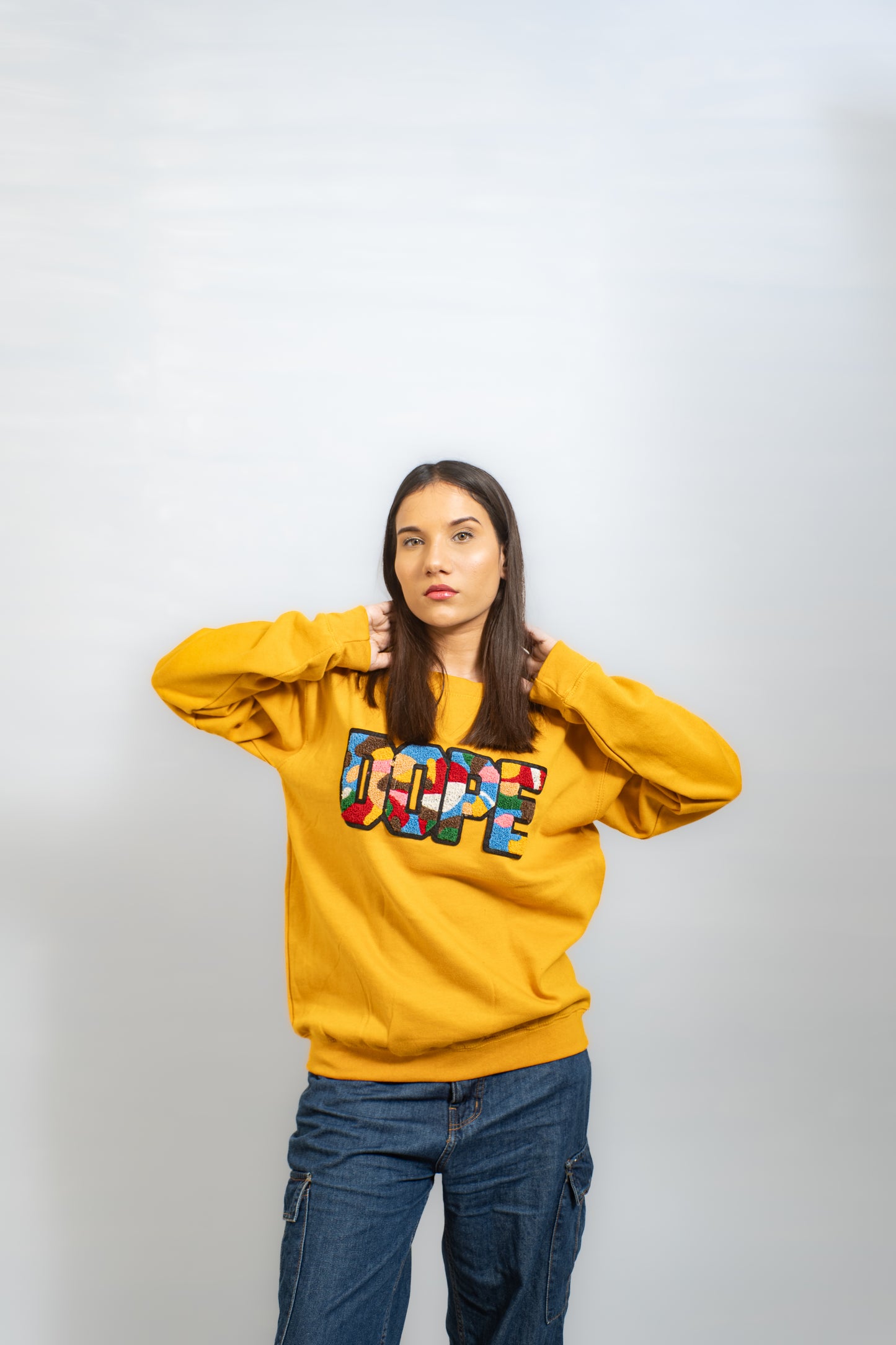 EMBROIDERED DOPE SWEATSHIRT
