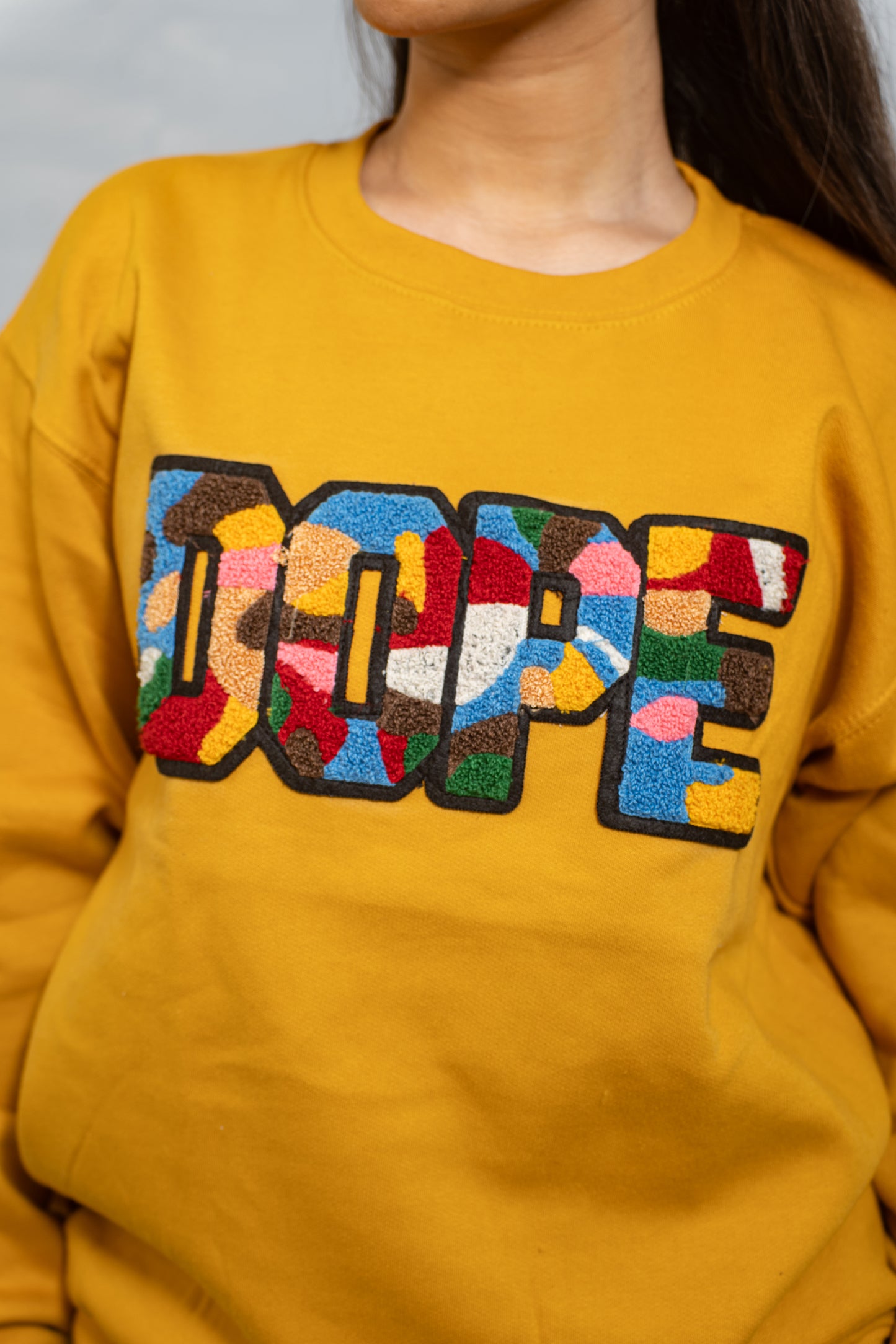 EMBROIDERED DOPE SWEATSHIRT