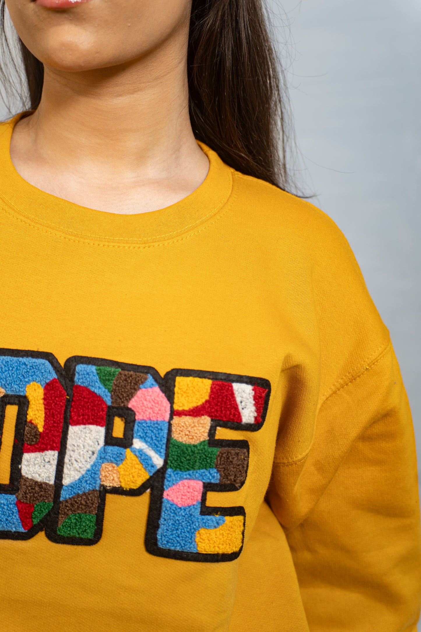 EMBROIDERED DOPE SWEATSHIRT