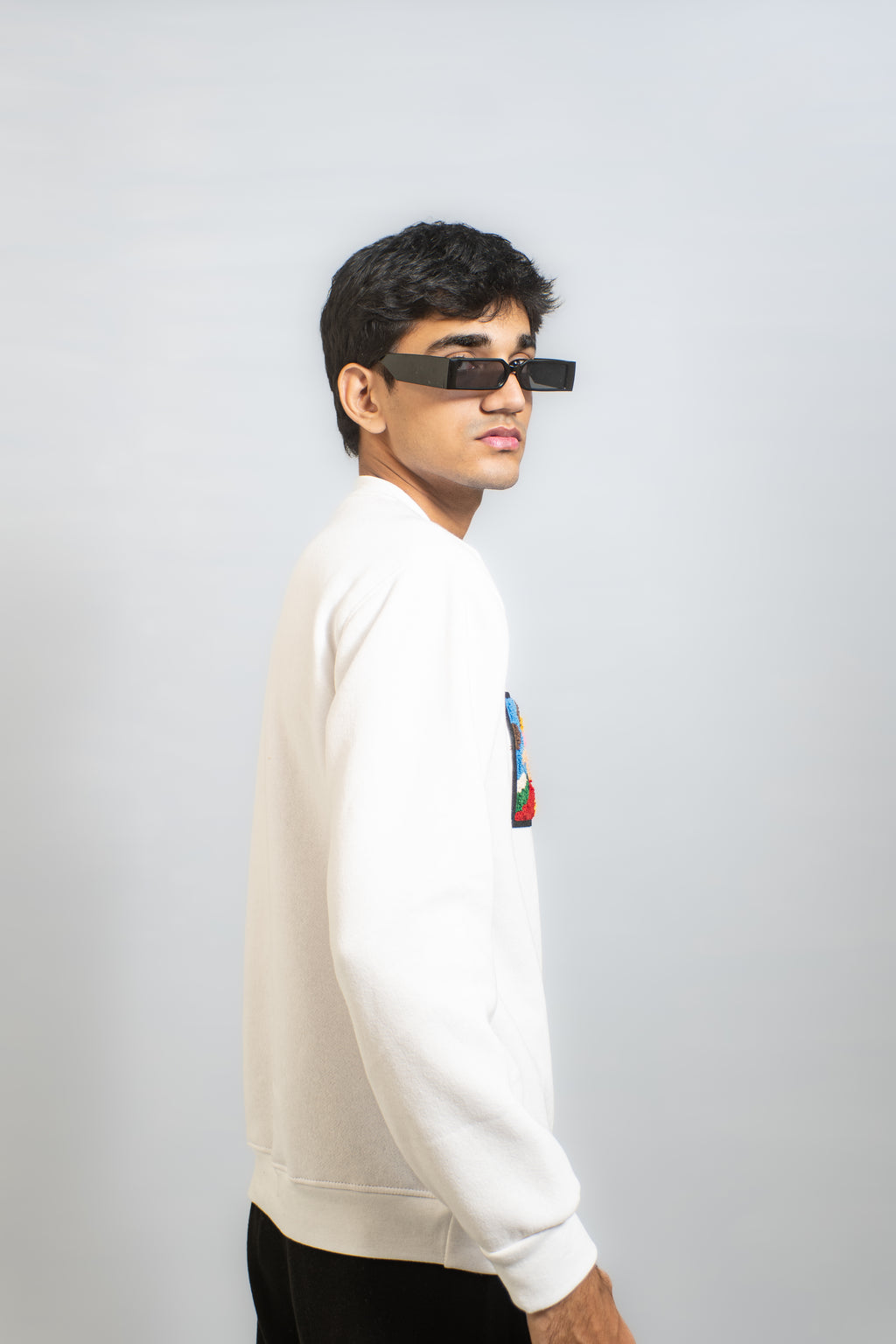 EMBROIDERED DOPE SWEATSHIRT