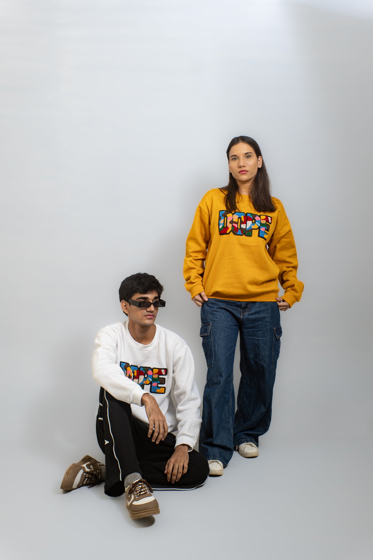 EMBROIDERED DOPE SWEATSHIRT