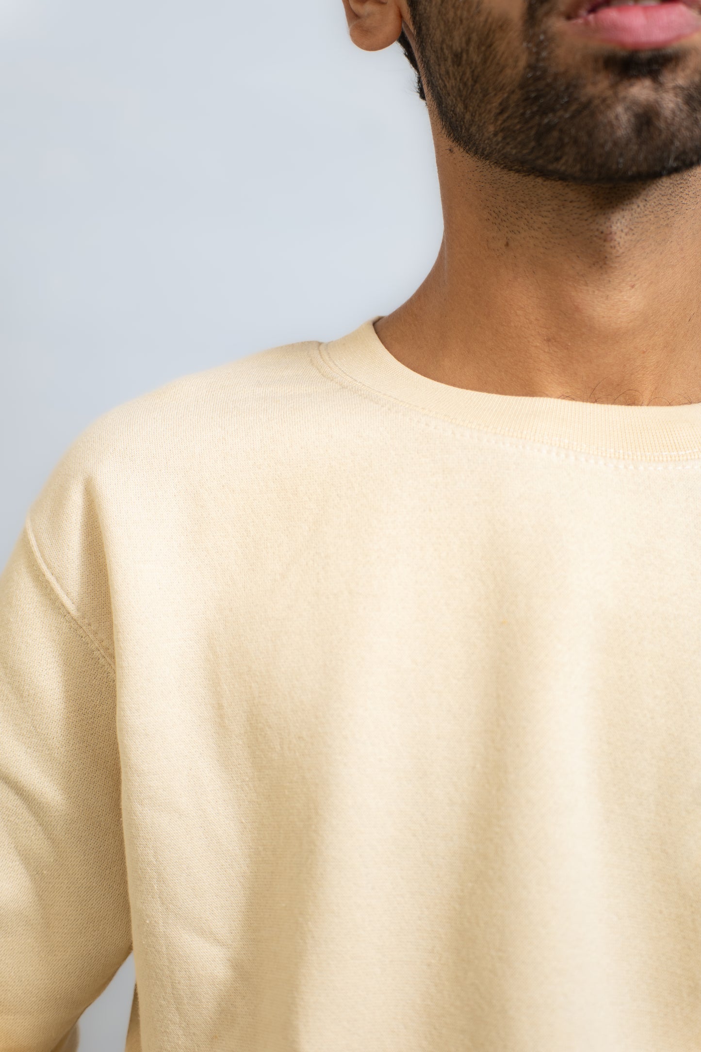 EMBROIDERED WHOOF SWEATSHIRT