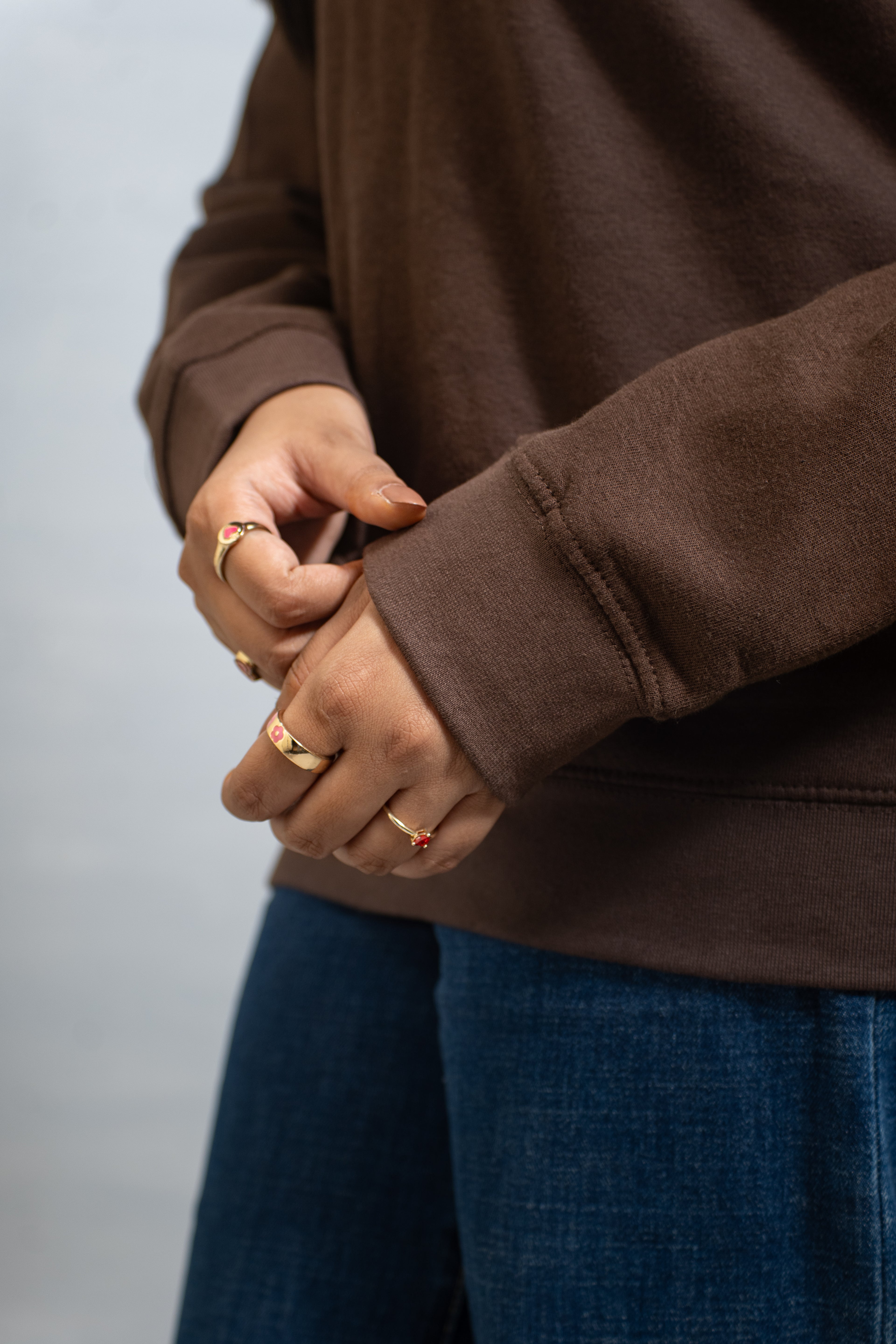EMBROIDERED WHOOF SWEATSHIRT