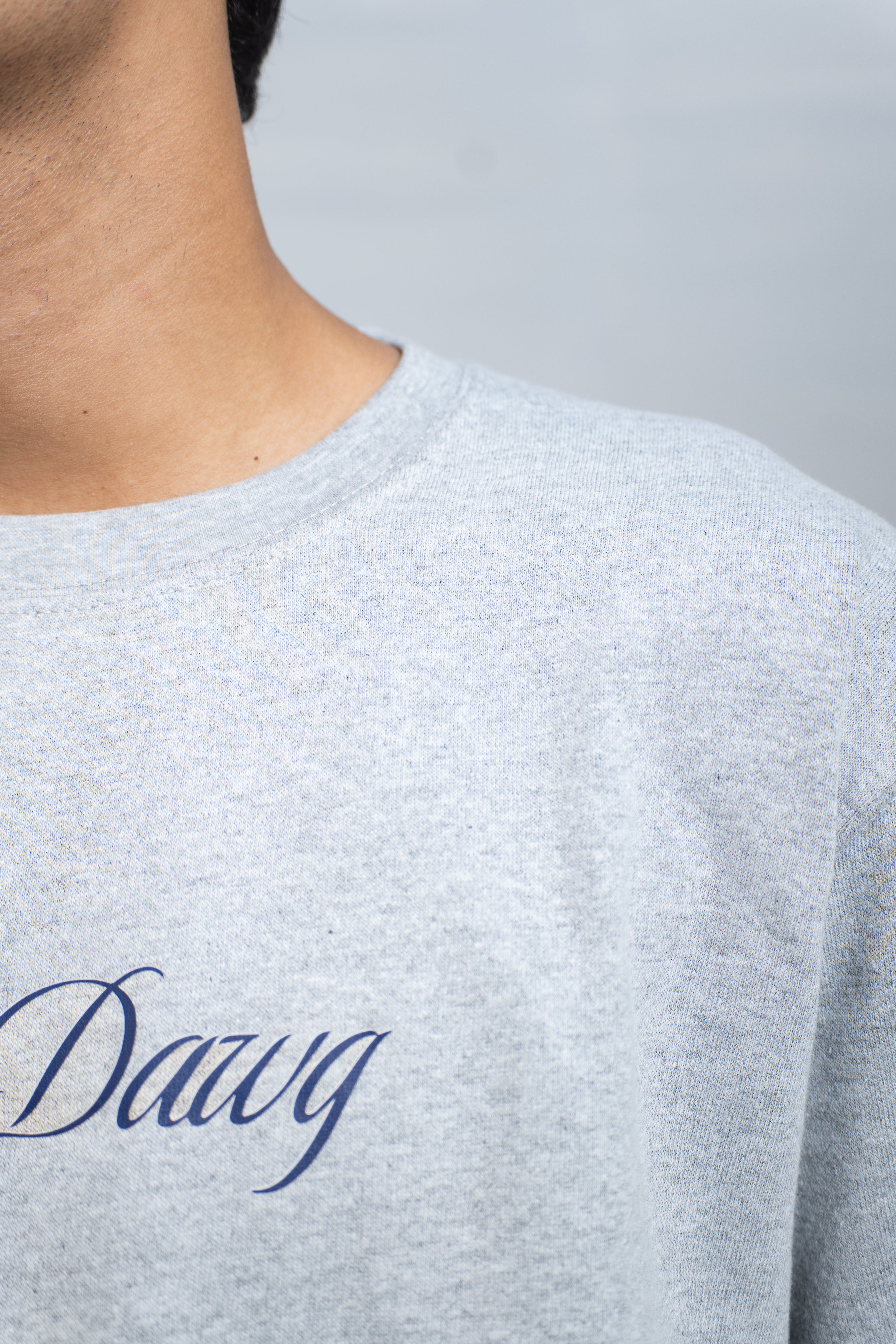SIGNATURE SWEATSHIRT