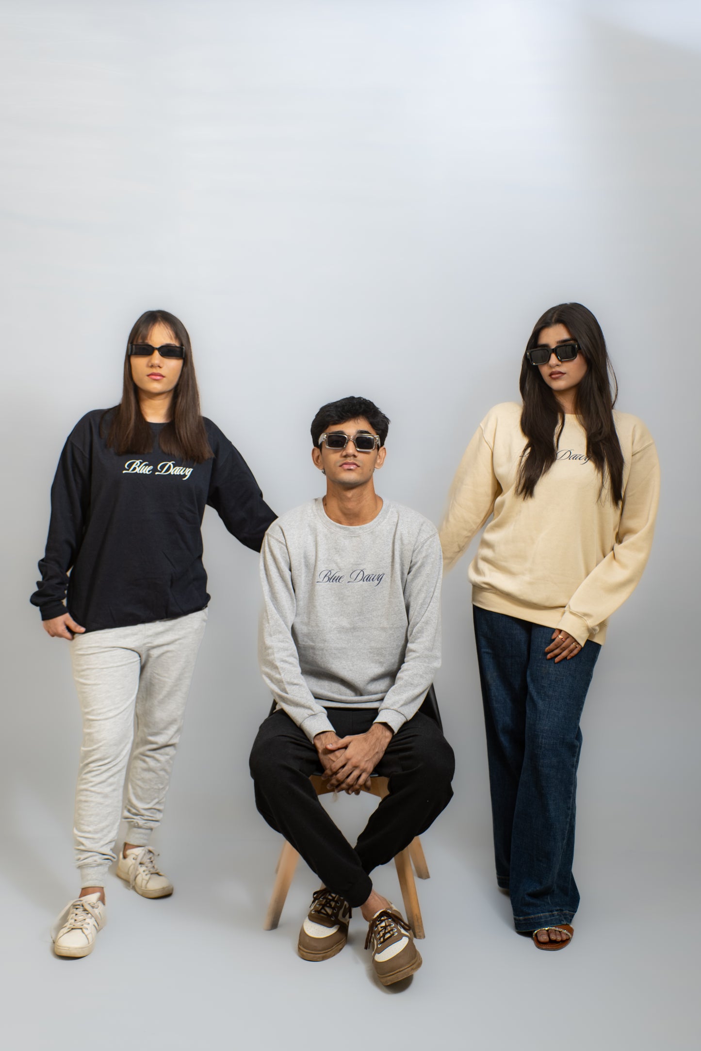 SIGNATURE SWEATSHIRT