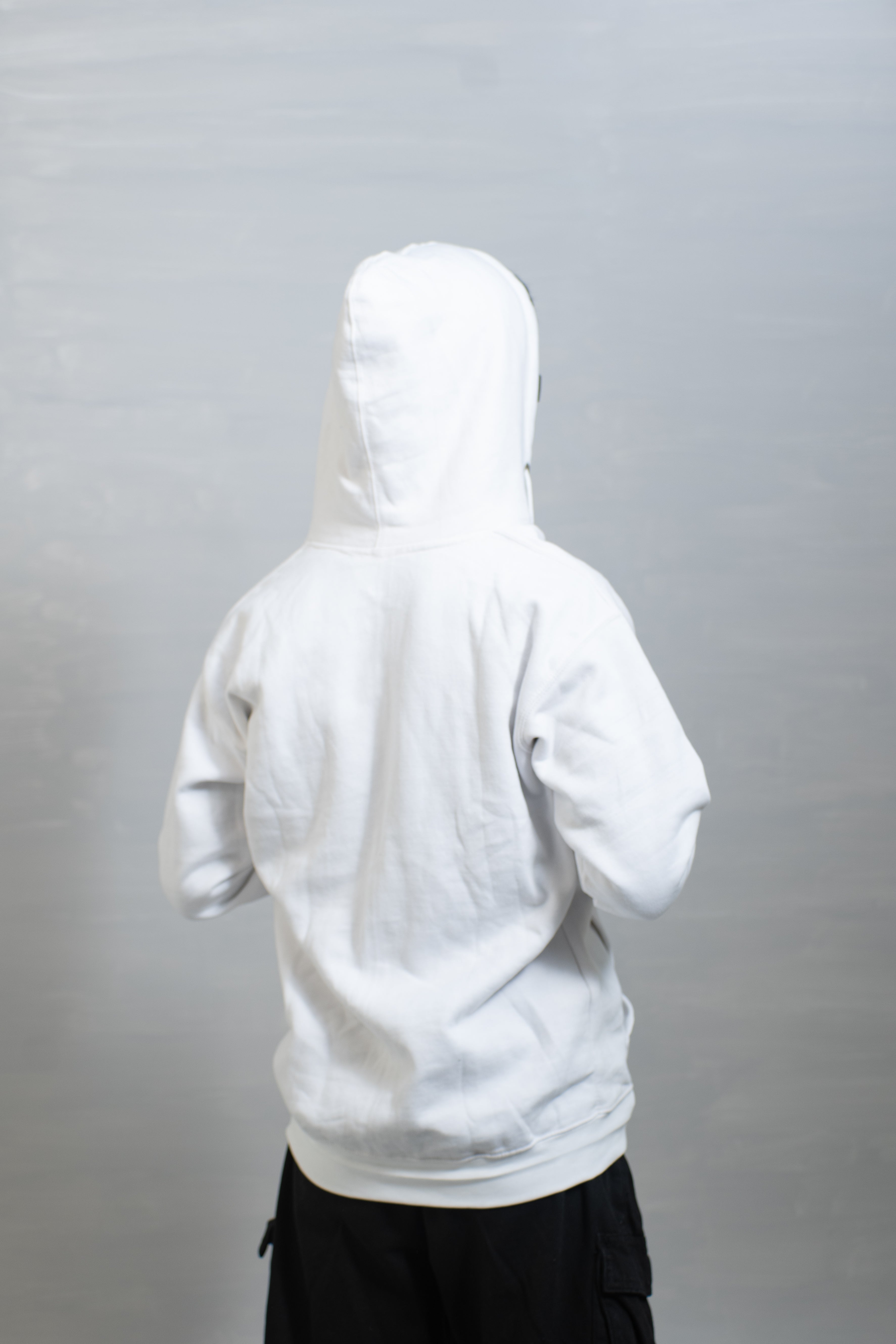 BASIC ZIPPER HOODIE