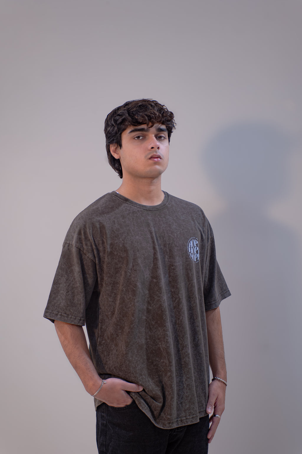 GRAPHIC WASHED OVERSIZED T-SHIRT- HOPE