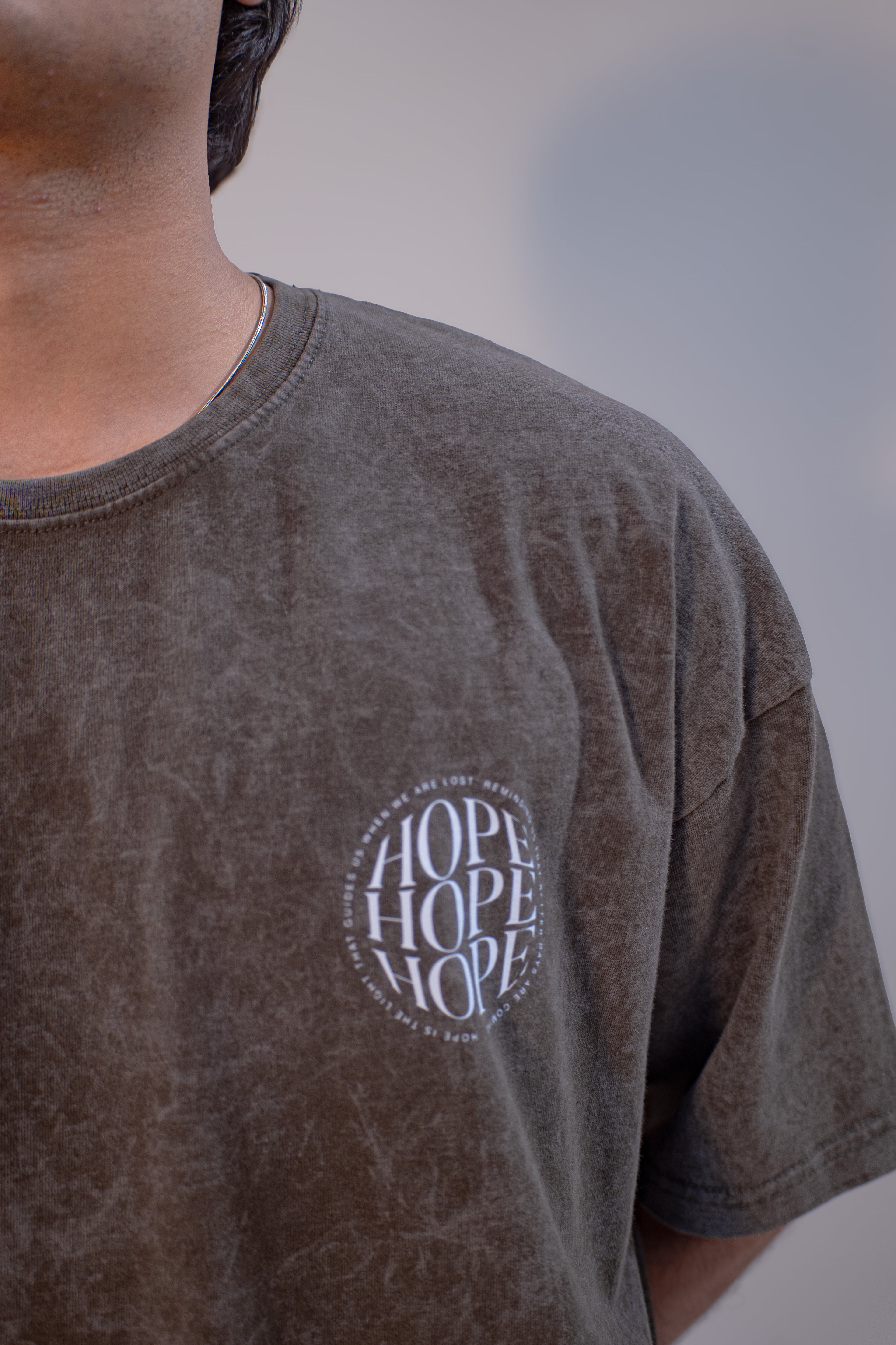 GRAPHIC WASHED OVERSIZED T-SHIRT- HOPE