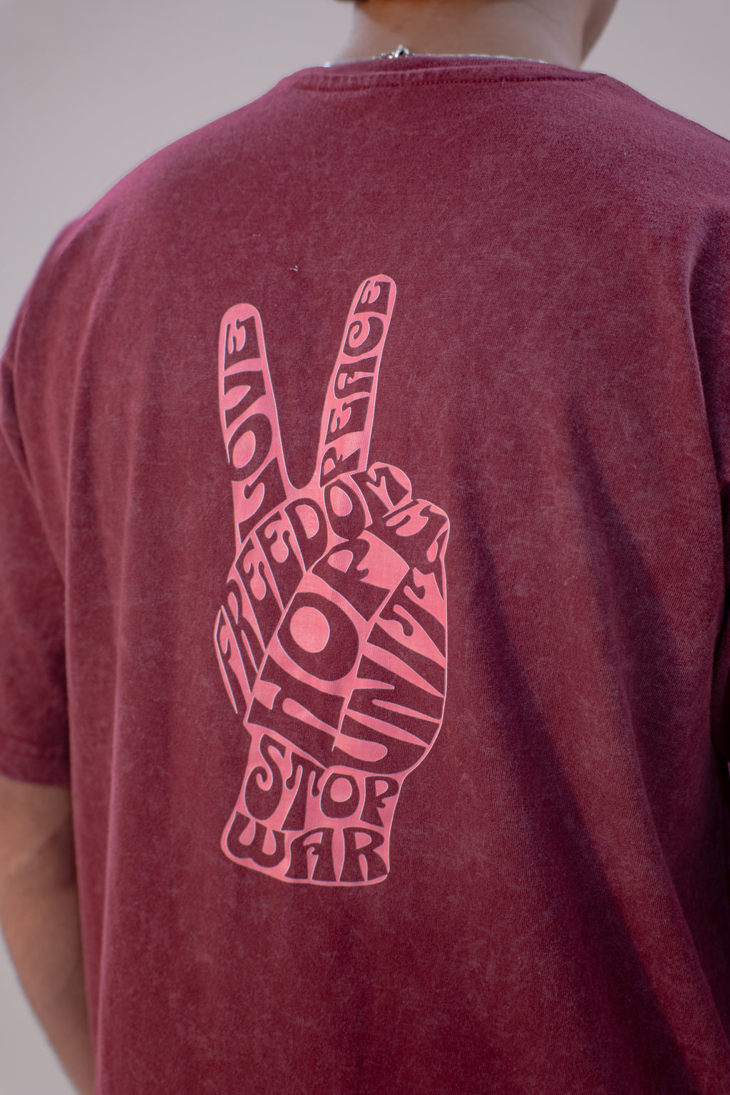 GRAPHIC WASHED OVERSIZED T-SHIRT- STOP WAR