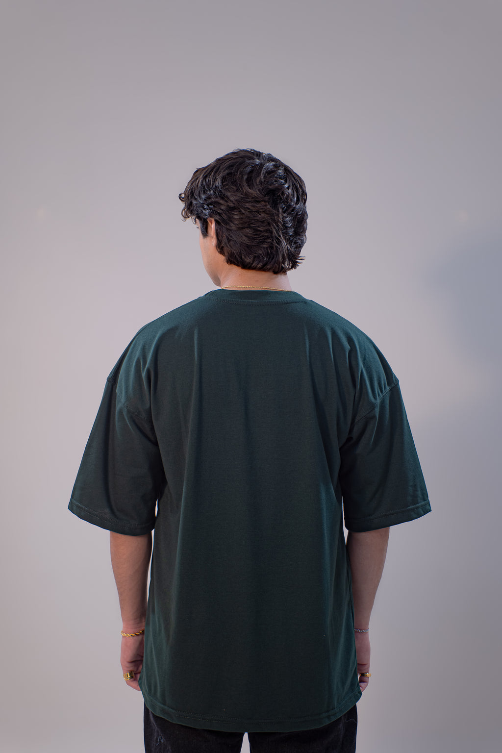 BASIC OVERSIZED T-SHIRT