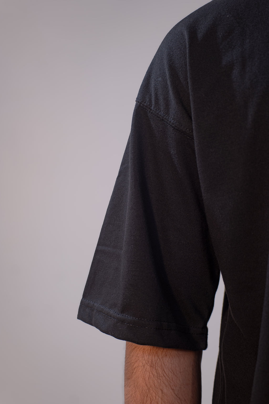 BASIC OVERSIZED T-SHIRT