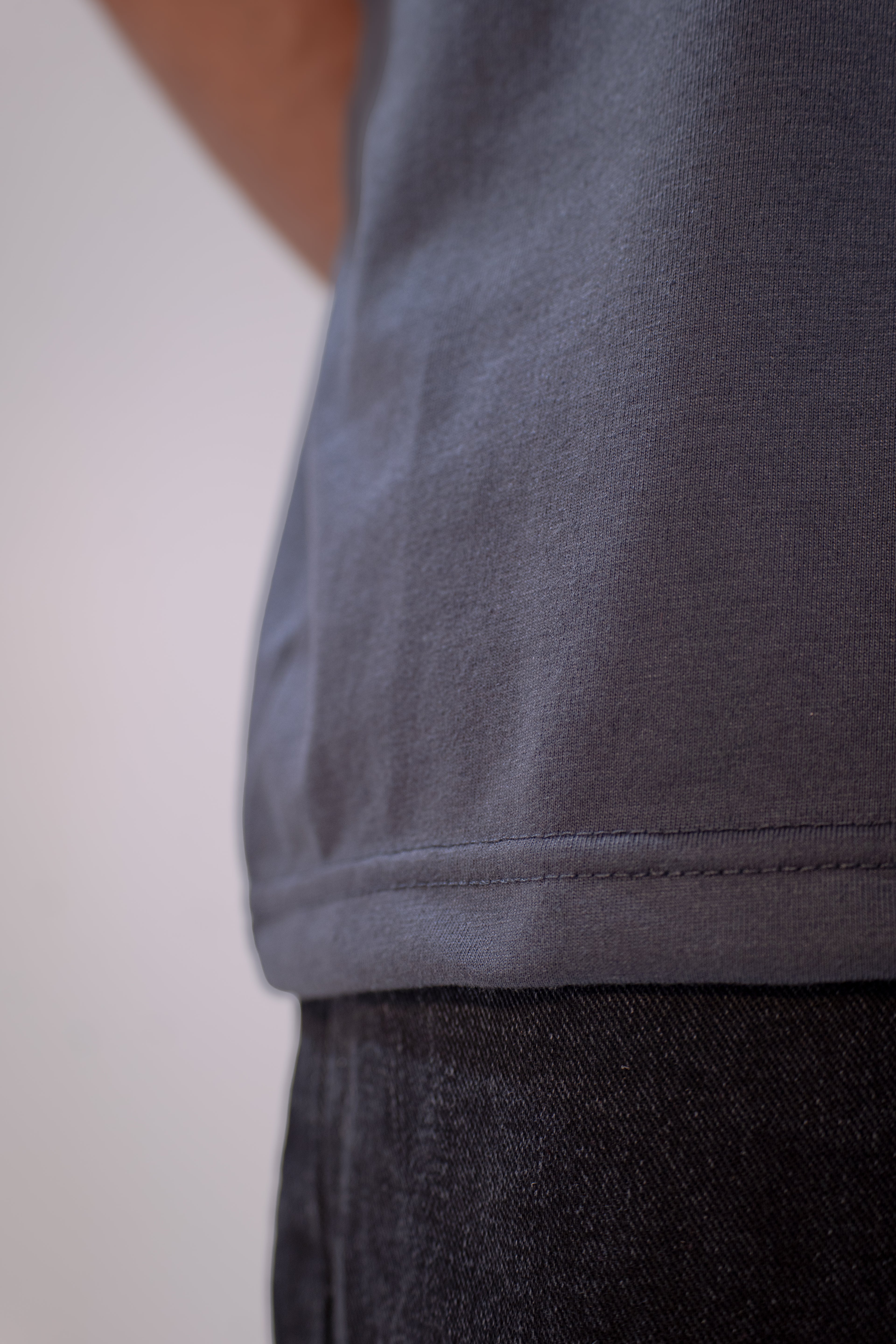 BASIC OVERSIZED T-SHIRT