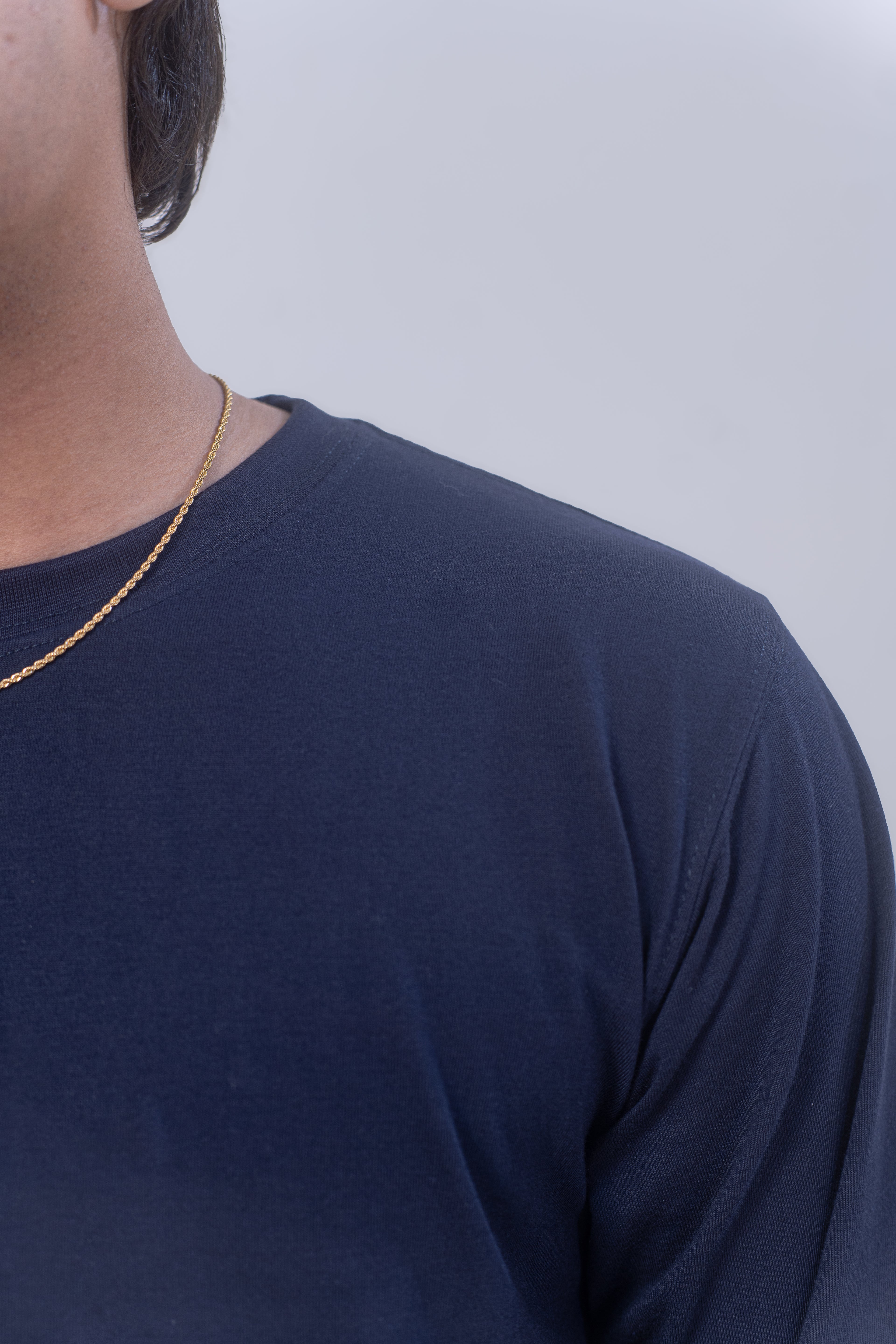 BASIC FULL SLEEVES T-SHIRT