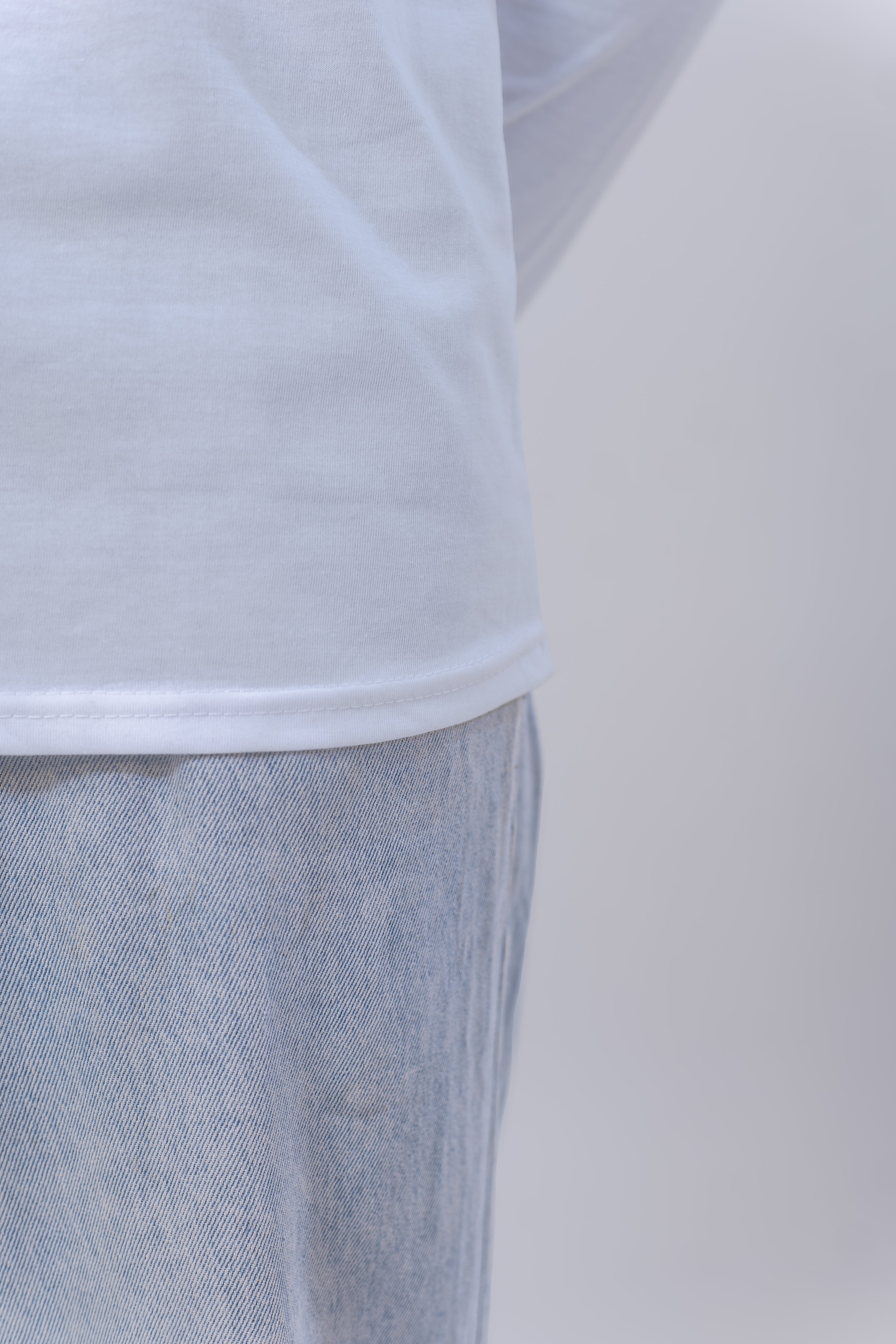BASIC FULL SLEEVES T-SHIRT