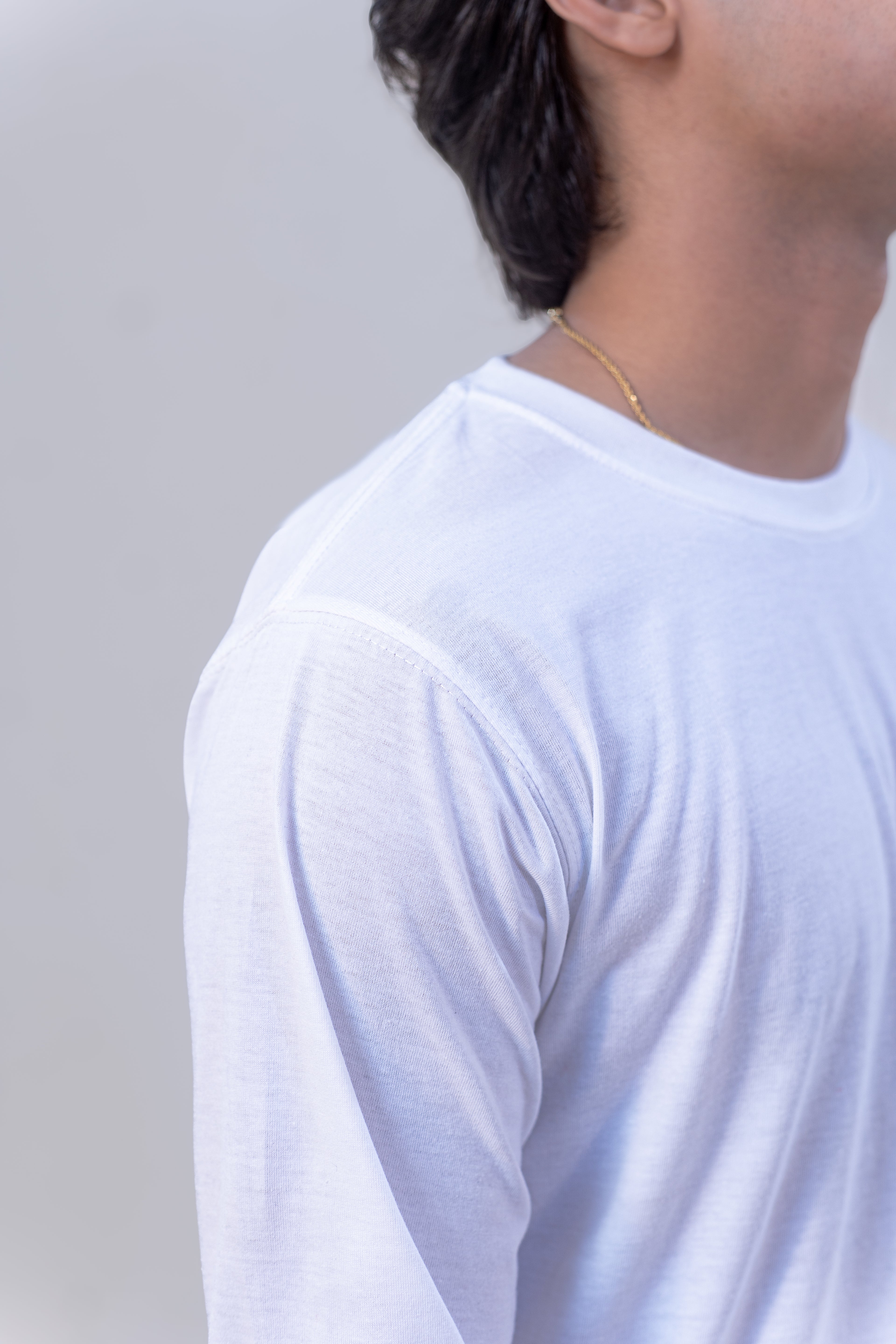 BASIC FULL SLEEVES T-SHIRT