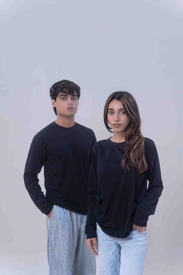 BASIC FULL SLEEVES T-SHIRT