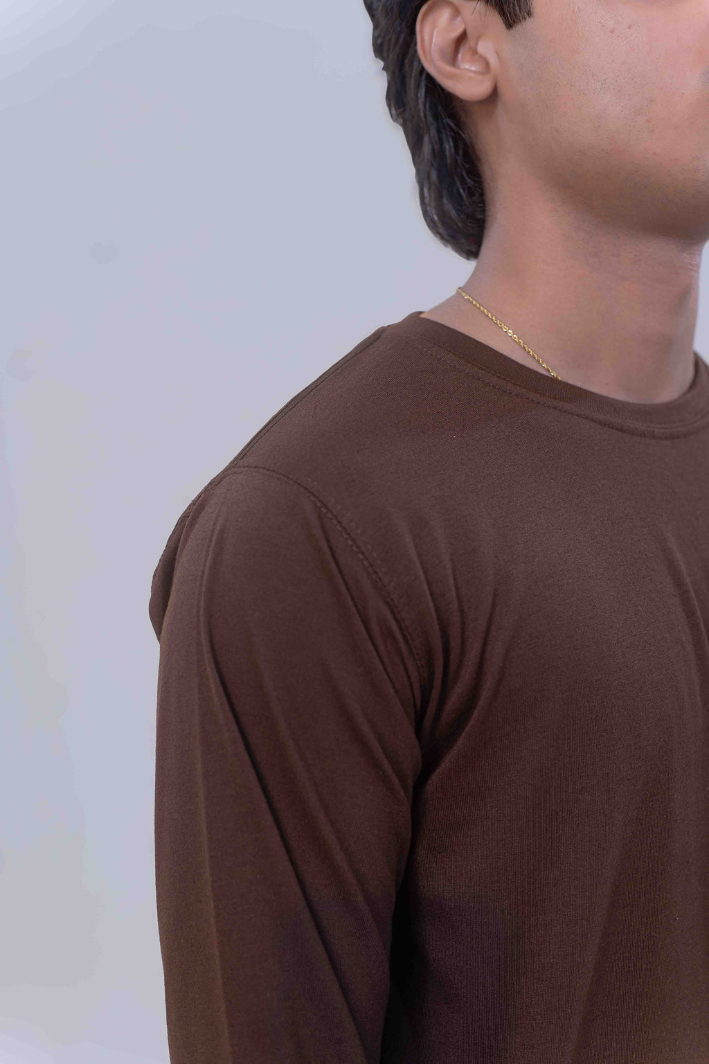 BASIC FULL SLEEVES T-SHIRT