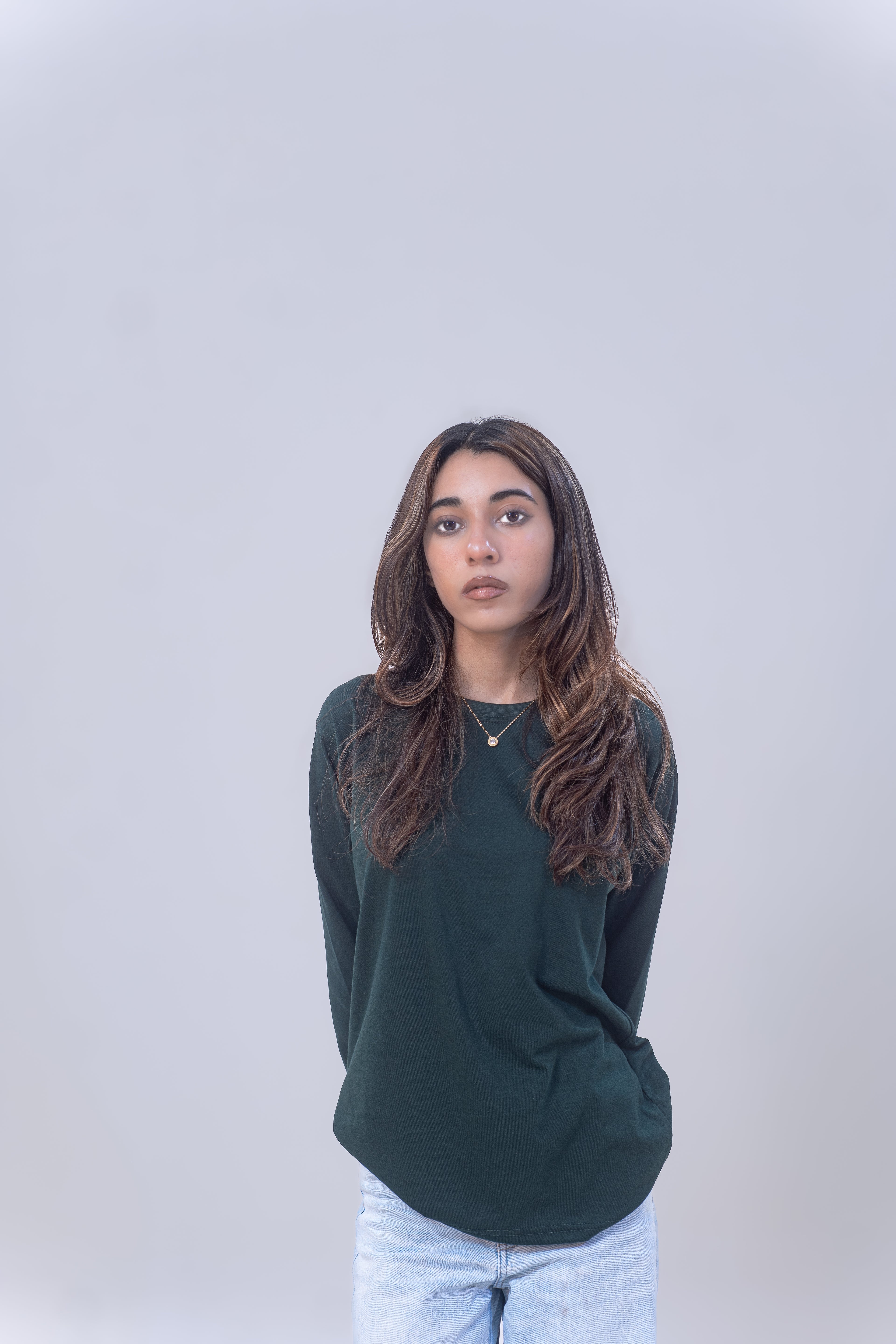 BASIC FULL SLEEVES T-SHIRT