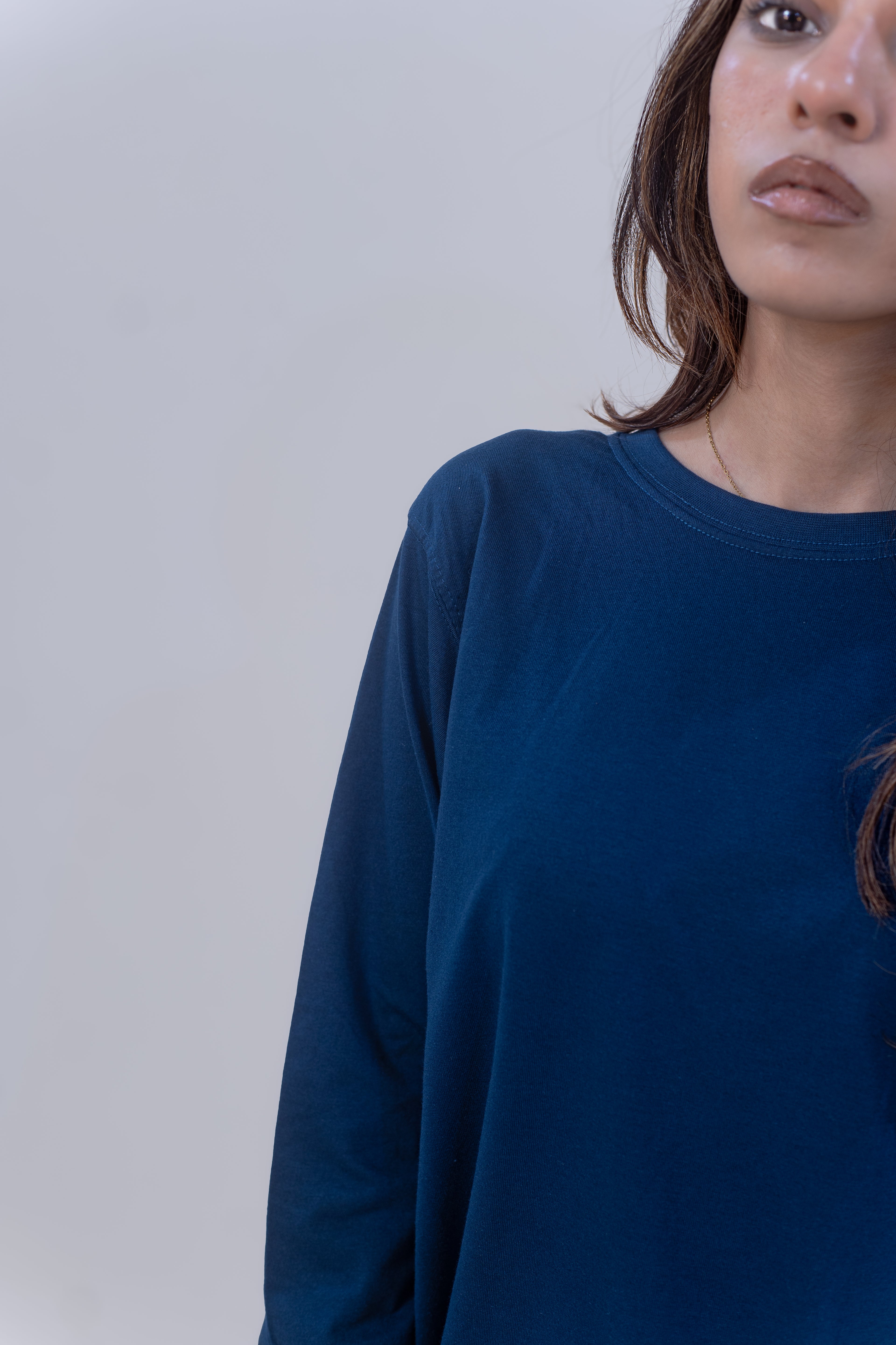 BASIC FULL SLEEVES T-SHIRT