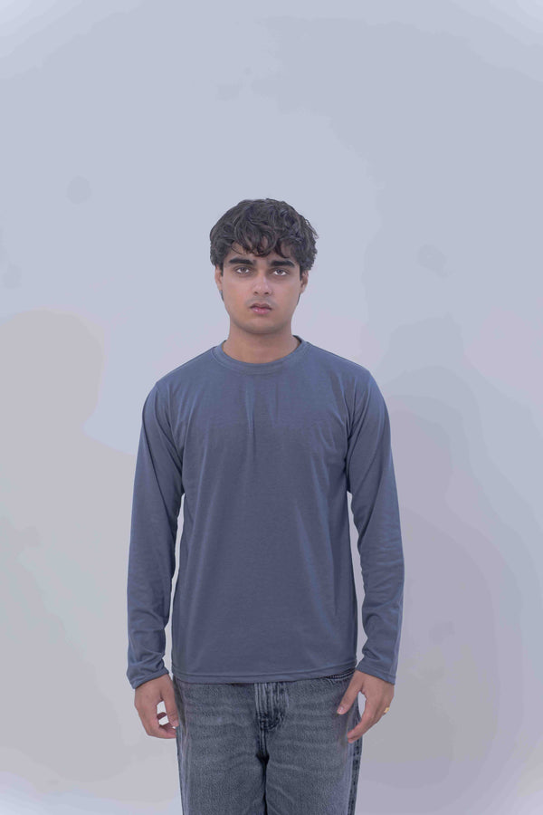BASIC FULL SLEEVES T-SHIRT