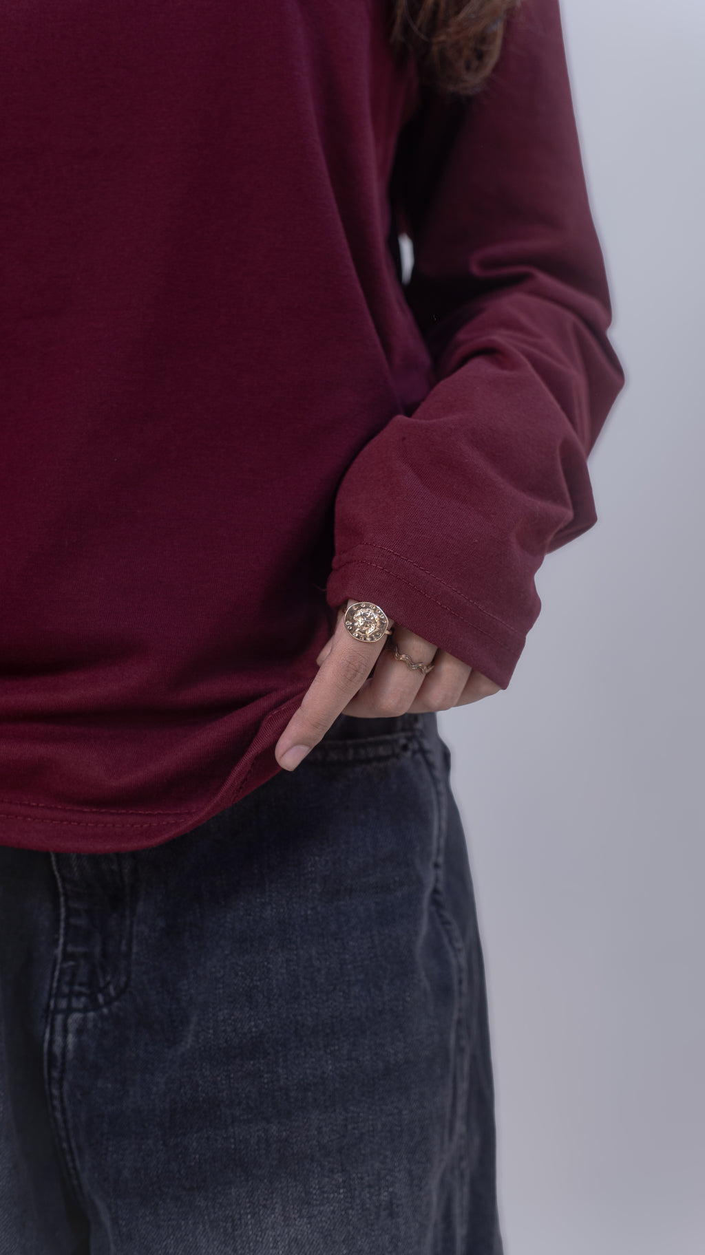 BASIC FULL SLEEVES T-SHIRT