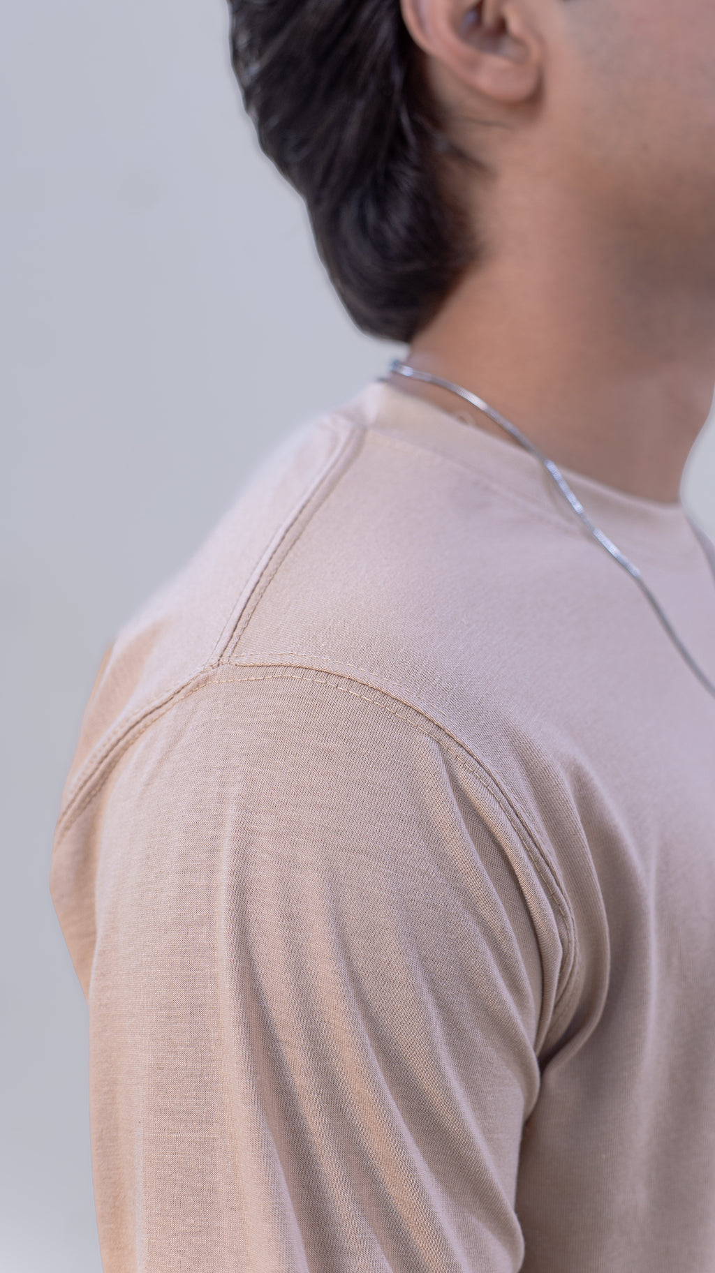 BASIC FULL SLEEVES T-SHIRT
