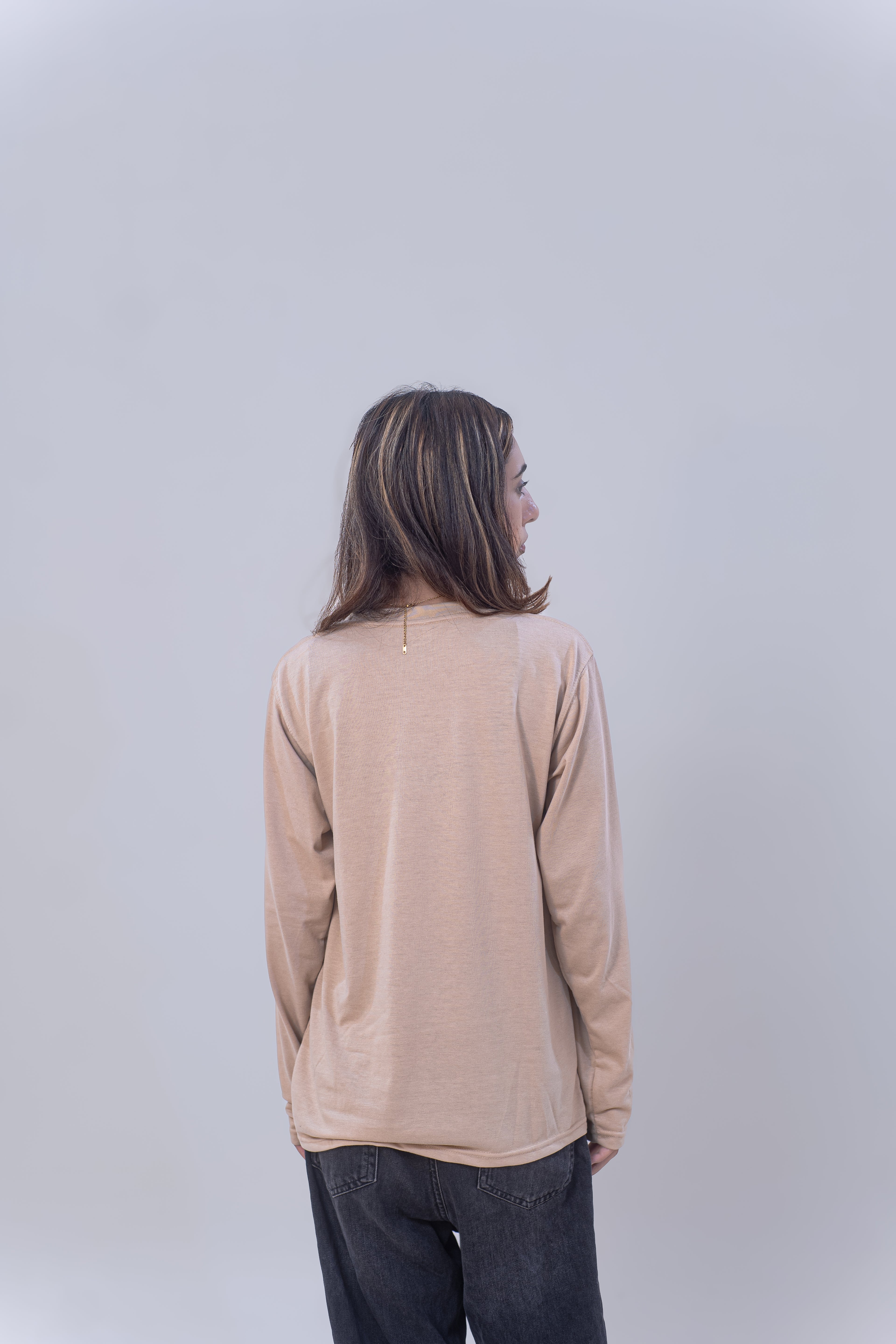 BASIC FULL SLEEVES T-SHIRT