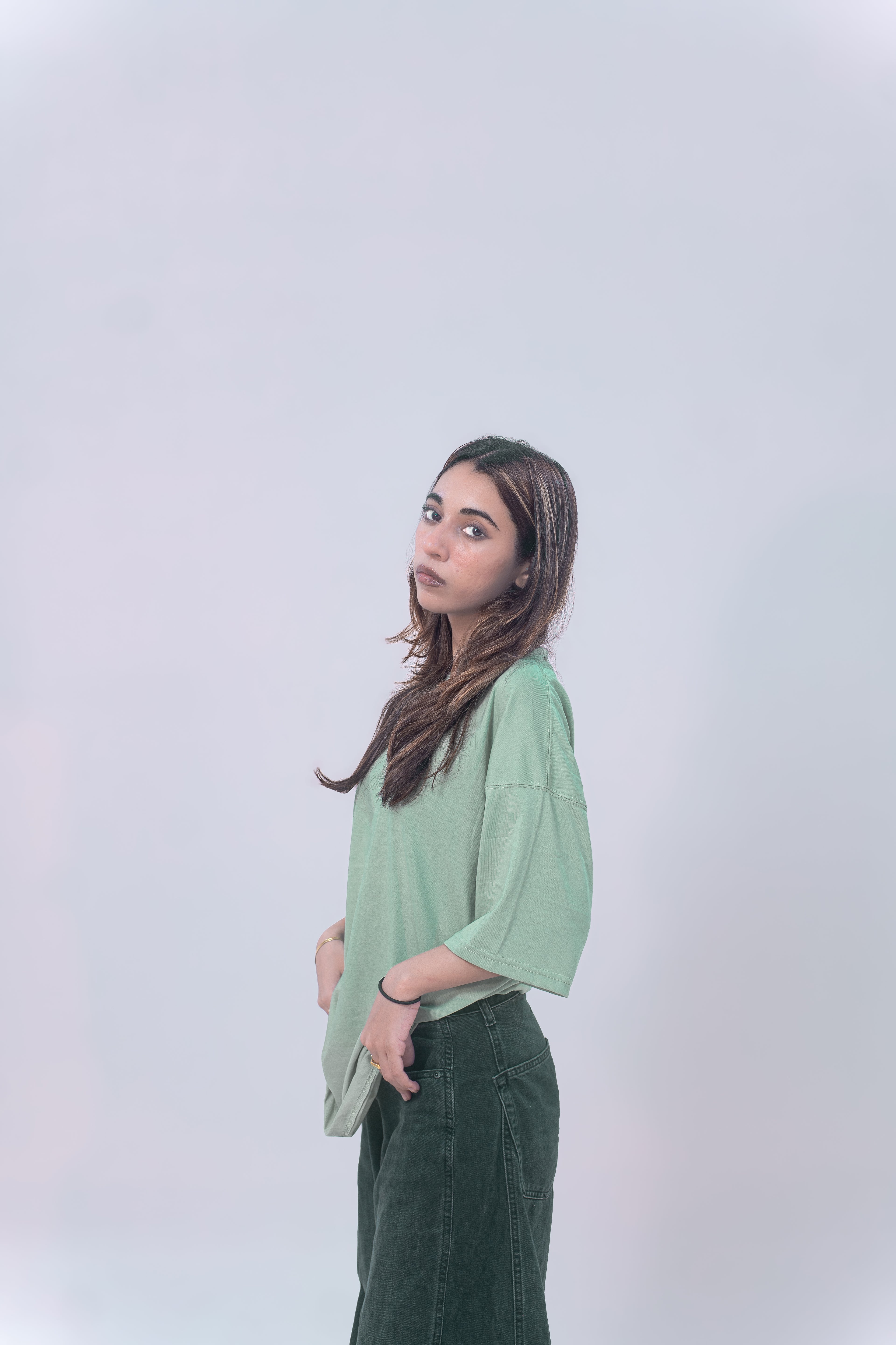 BASIC OVERSIZED T-SHIRT