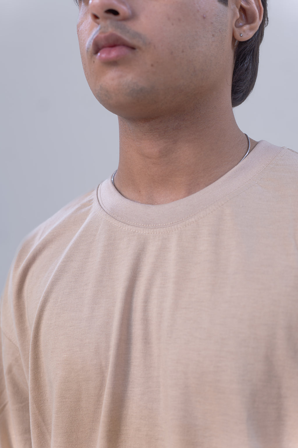 BASIC OVERSIZED T-SHIRT